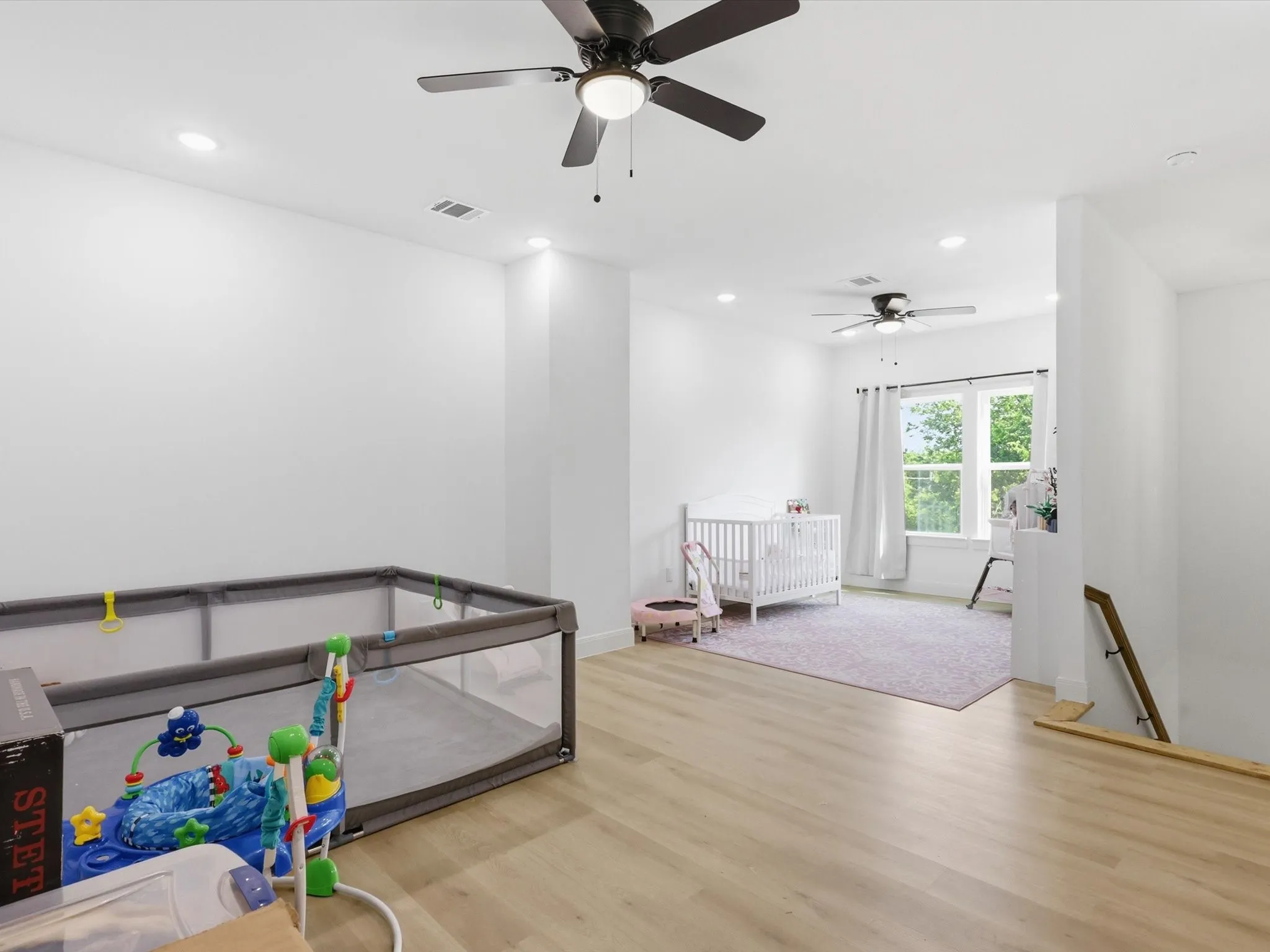 Single Family Residence For Sale in Tarrant County , 4621 Mccart Avenue, Fort Worth, Texas 76115, 3 Bedrooms, 3 Bathrooms, Garage spaces, 1,980 Sqft, built in 2023, Preowned, Price $327,500, mls#21239784, Real Estate Agent in Fort Worth, Homes For Sale in Tarrant county, Homes For Sale in Fort Worth, Realtor in Fort Worth Texas, Real Estate Brokerage Independent Realty Texas, Luminita Cordes Realtor