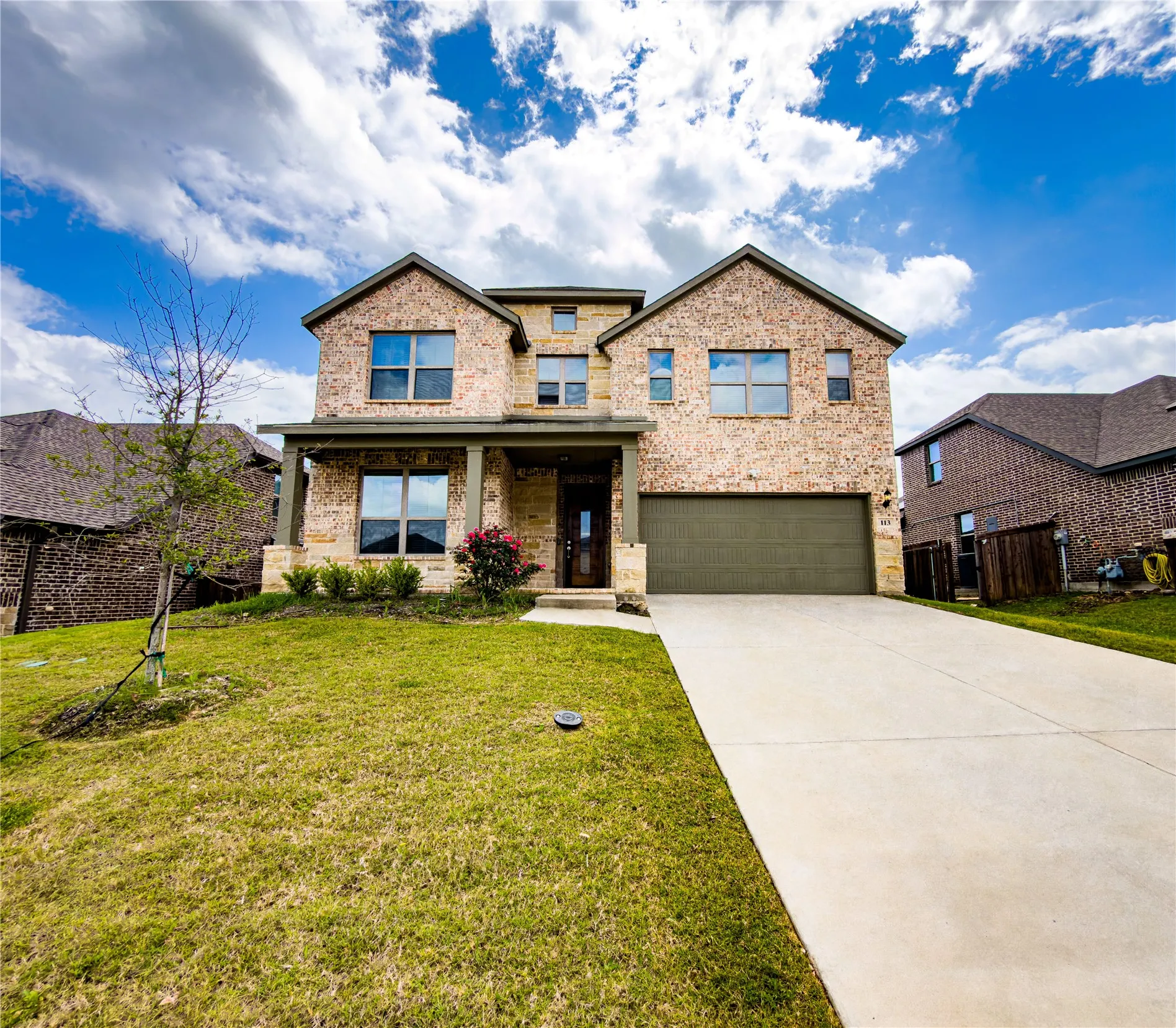Single Family Residence For Sale in Collin County , 113 Nathan Drive, Princeton, Texas 75407, 5 Bedroom, 4 Bathroom, 2 Garage spaces, 3,089 Sqft, built in 2023, Preowned, mls#21237988, Real Estate Agent in Princeton, Homes For Sale in Collin county, Homes For Sale in Princeton, Realtor in Princeton Texas, Real Estate Brokerage Independent Realty Texas, Luminita Cordes Realtor