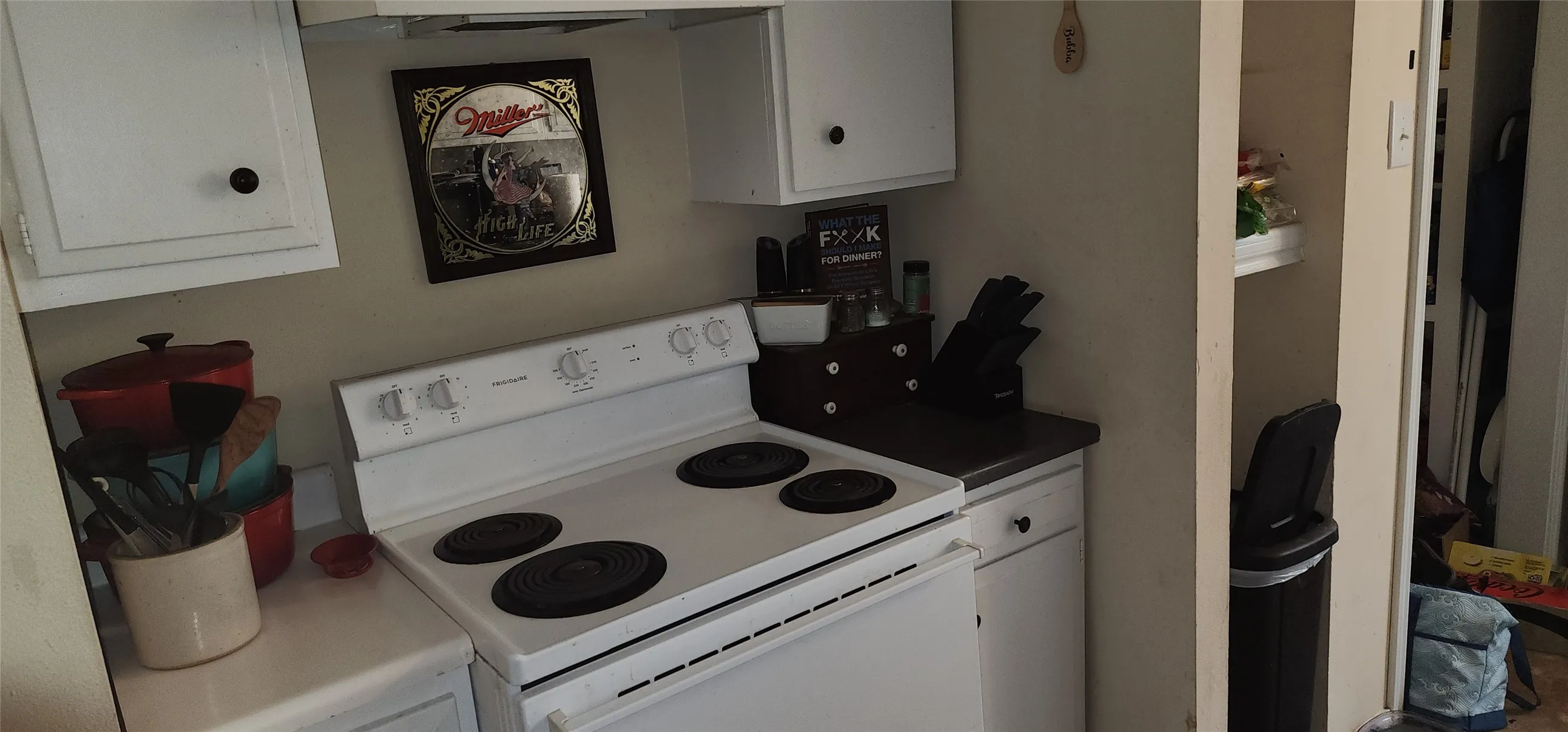Duplex For Sale in Eastland County , 301 W Patterson Street W 2, Eastland, Texas 76448, 3 Bedroom, 3 Bathroom, Garage spaces, 0 Sqft, built in 1920, Preowned, mls#21240005, Real Estate Agent in Eastland, Homes For Sale in Eastland county, Homes For Sale in Eastland, Realtor in Eastland Texas, Real Estate Brokerage Independent Realty Texas, Luminita Cordes Realtor
