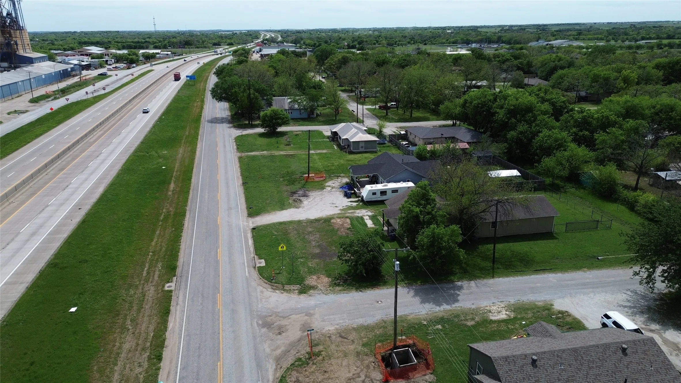 Office For Sale in Cooke County , 401 Frontage Rd, Valley View, Texas 76272, 0, 0, Garage spaces, 0 Sqft, built in 1940, Preowned, Price $160,000, mls#21240018, Real Estate Agent in Valley View, Homes For Sale in Cooke county, Homes For Sale in Valley View, Realtor in Valley View Texas, Real Estate Brokerage Independent Realty Texas, Luminita Cordes Realtor