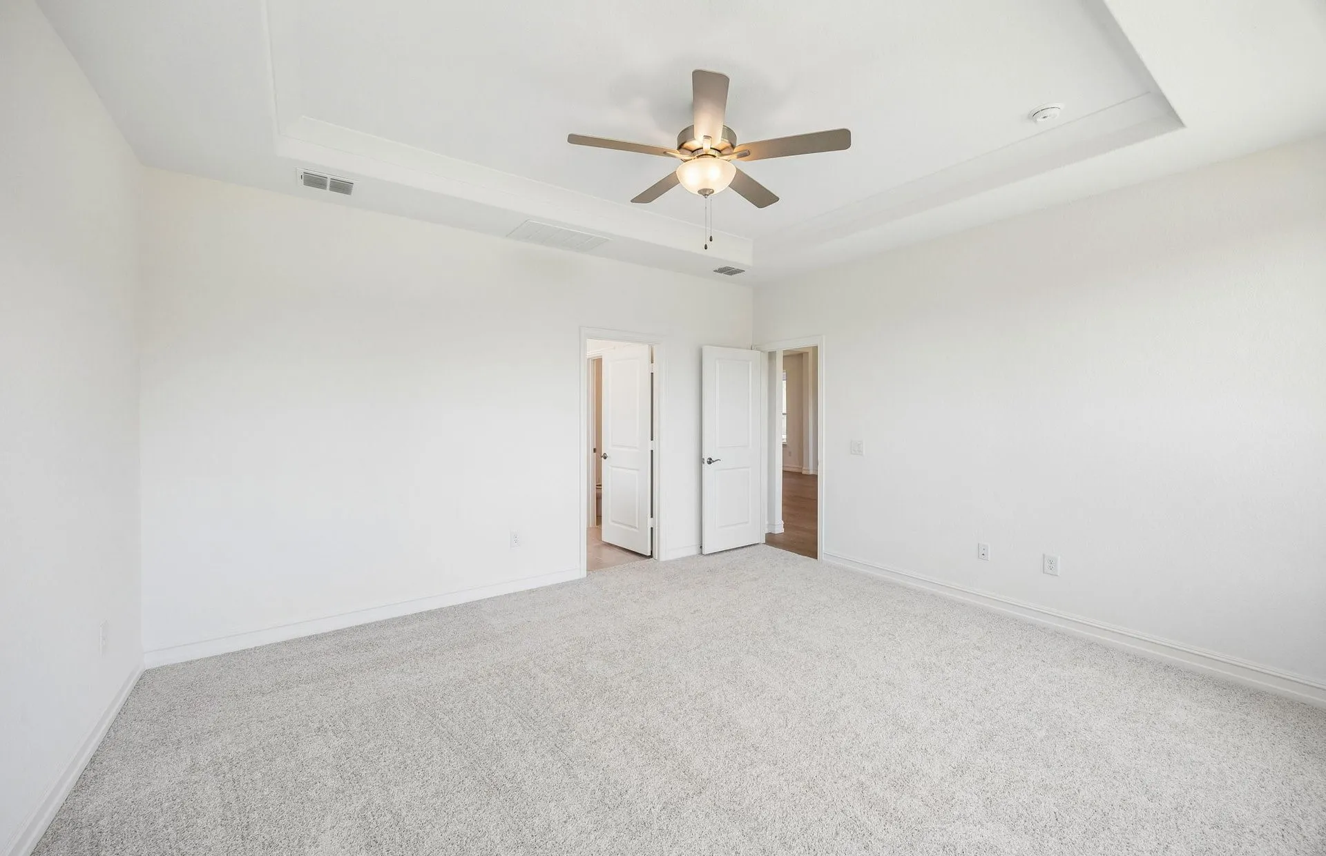 Tray ceiling in gathering room