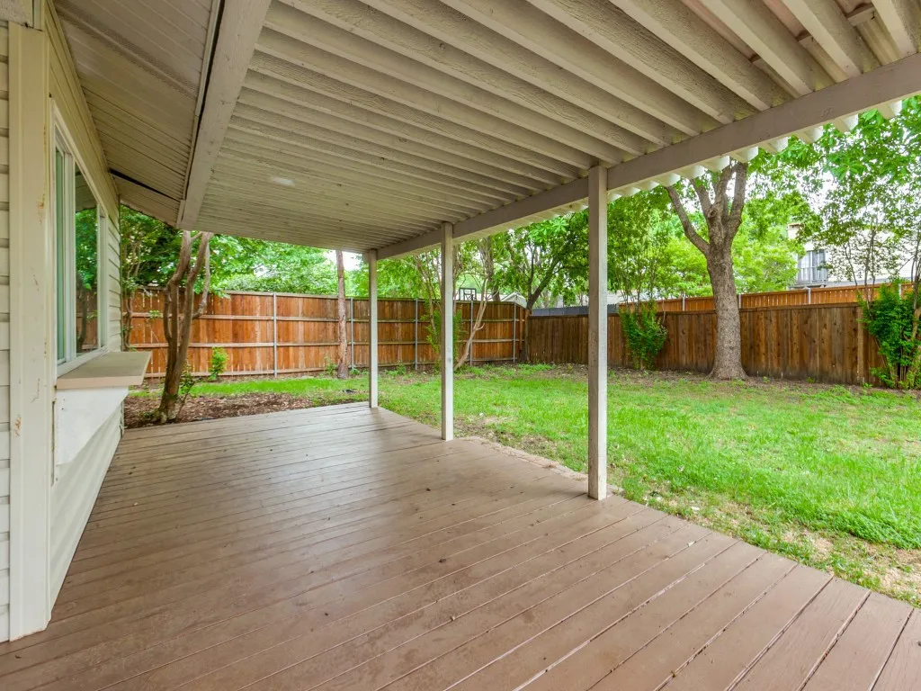 Single Family Residence For Sale in Dallas County , 1700 Aurora Drive, Richardson, Texas 75081, 4 Bedroom, 3 Bathroom, 2 Garage spaces, 2,181 Sqft, built in 1973, mls#21239598, Real Estate Agent in Richardson, Homes For Sale in Dallas county, Homes For Sale in Richardson, Realtor in Richardson Texas, Real Estate Brokerage Independent Realty Texas, Luminita Cordes Realtor