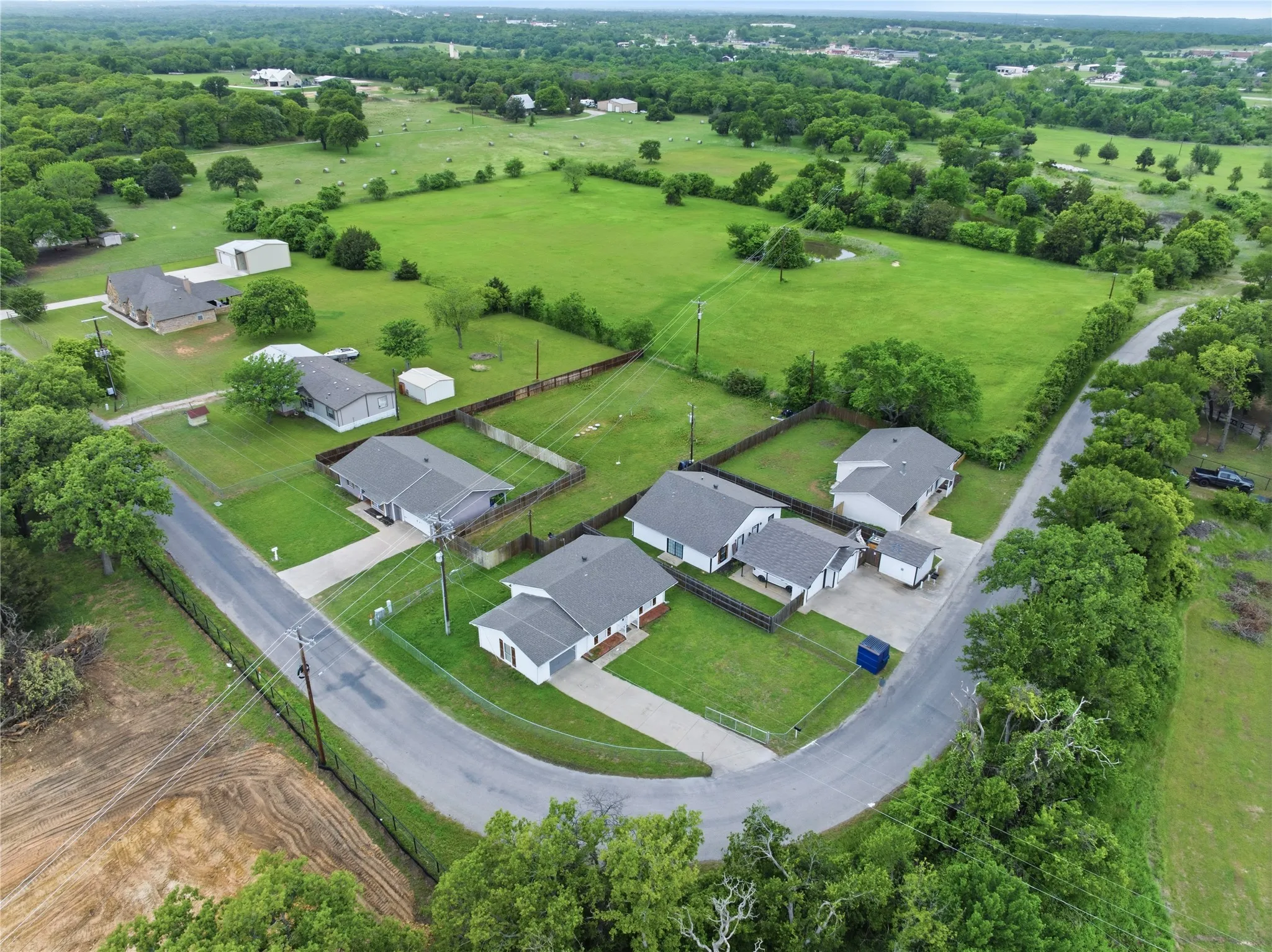 Single Family Residence For Sale in Parker County , 1032 Greg Street 1-5, Azle, Texas 76020, 8 Bedroom, 8 Bathroom, 7 Garage spaces, 5,349 Sqft, built in 1991, Preowned, Price $1,149,000, mls#21240001, Real Estate Agent in Azle, Homes For Sale in Parker county, Homes For Sale in Azle, Realtor in Azle Texas, Real Estate Brokerage Independent Realty Texas, Luminita Cordes Realtor