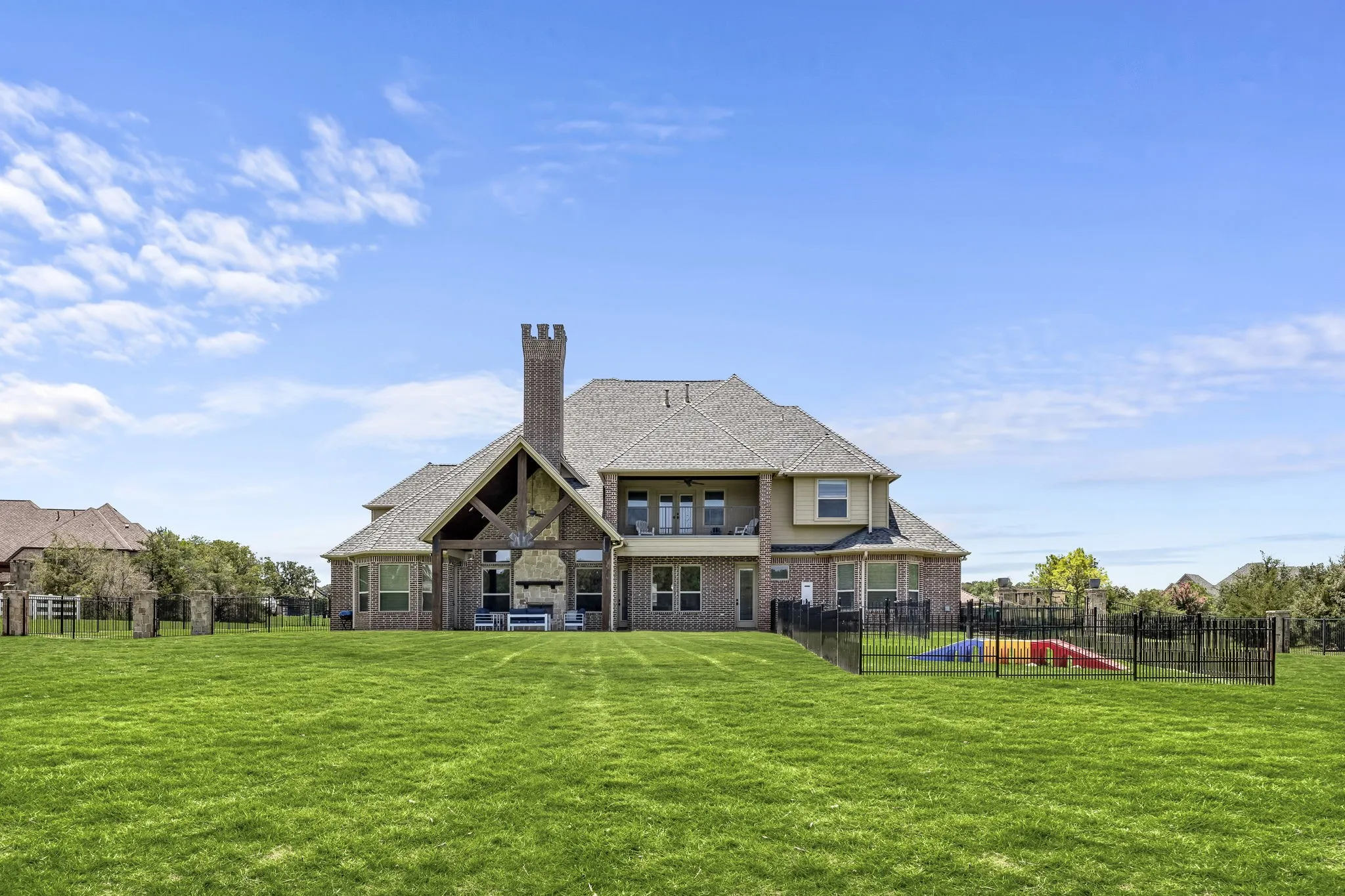Single Family Residence For Sale in Denton County , 1311 Appaloosa Circle, Bartonville, Texas 76226, 5 Bedroom, 6 Bathroom, 3 Garage spaces, 5,505 Sqft, built in 2010, Price $1,925,000, mls#21239924, Real Estate Agent in Bartonville, Homes For Sale in Denton county, Homes For Sale in Bartonville, Realtor in Bartonville Texas, Real Estate Brokerage Independent Realty Texas, Luminita Cordes Realtor