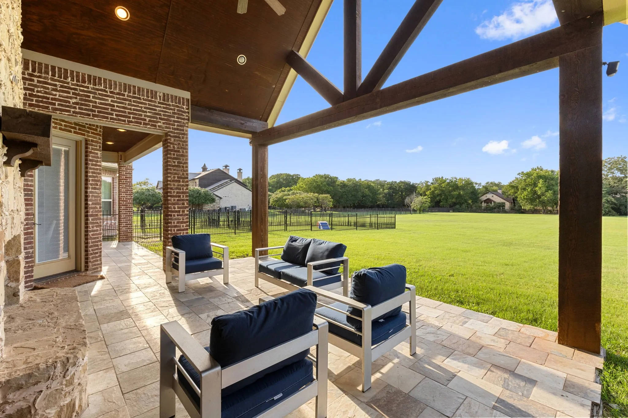 Single Family Residence For Sale in Denton County , 1311 Appaloosa Circle, Bartonville, Texas 76226, 5 Bedroom, 6 Bathroom, 3 Garage spaces, 5,505 Sqft, built in 2010, Price $1,925,000, mls#21239924, Real Estate Agent in Bartonville, Homes For Sale in Denton county, Homes For Sale in Bartonville, Realtor in Bartonville Texas, Real Estate Brokerage Independent Realty Texas, Luminita Cordes Realtor
