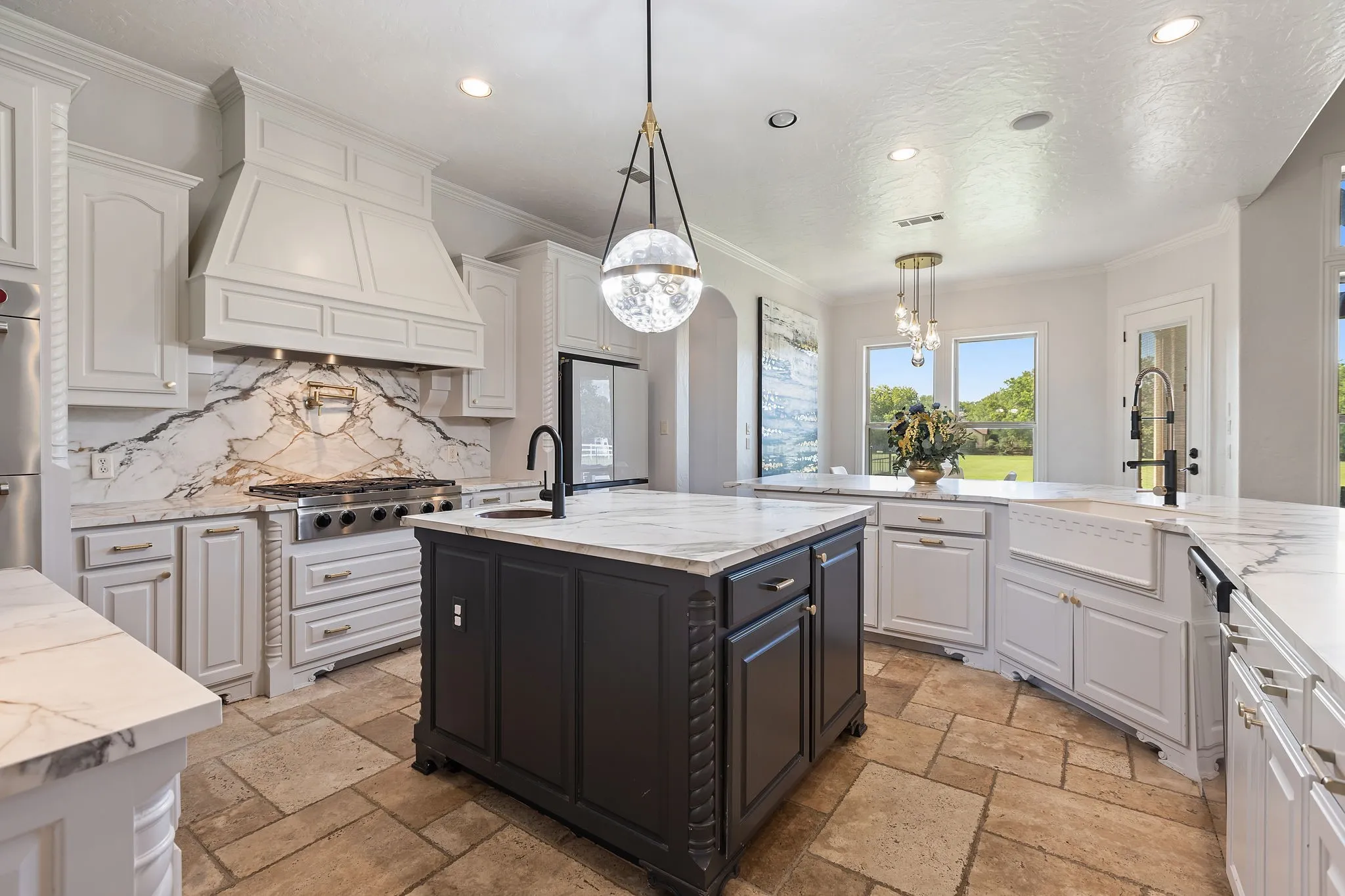 Single Family Residence For Sale in Denton County , 1311 Appaloosa Circle, Bartonville, Texas 76226, 5 Bedroom, 6 Bathroom, 3 Garage spaces, 5,505 Sqft, built in 2010, Price $1,925,000, mls#21239924, Real Estate Agent in Bartonville, Homes For Sale in Denton county, Homes For Sale in Bartonville, Realtor in Bartonville Texas, Real Estate Brokerage Independent Realty Texas, Luminita Cordes Realtor