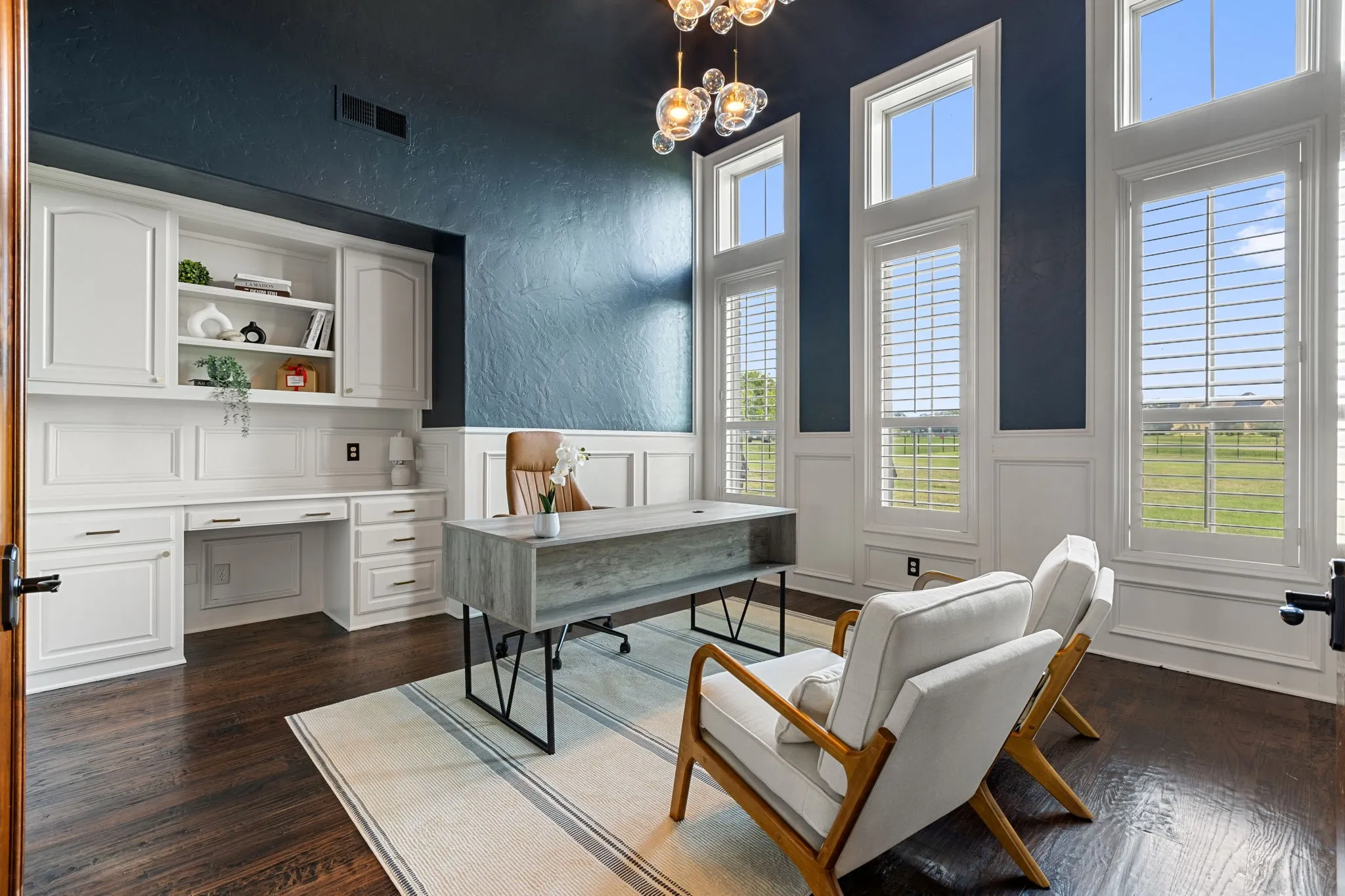 Single Family Residence For Sale in Denton County , 1311 Appaloosa Circle, Bartonville, Texas 76226, 5 Bedroom, 6 Bathroom, 3 Garage spaces, 5,505 Sqft, built in 2010, Price $1,925,000, mls#21239924, Real Estate Agent in Bartonville, Homes For Sale in Denton county, Homes For Sale in Bartonville, Realtor in Bartonville Texas, Real Estate Brokerage Independent Realty Texas, Luminita Cordes Realtor