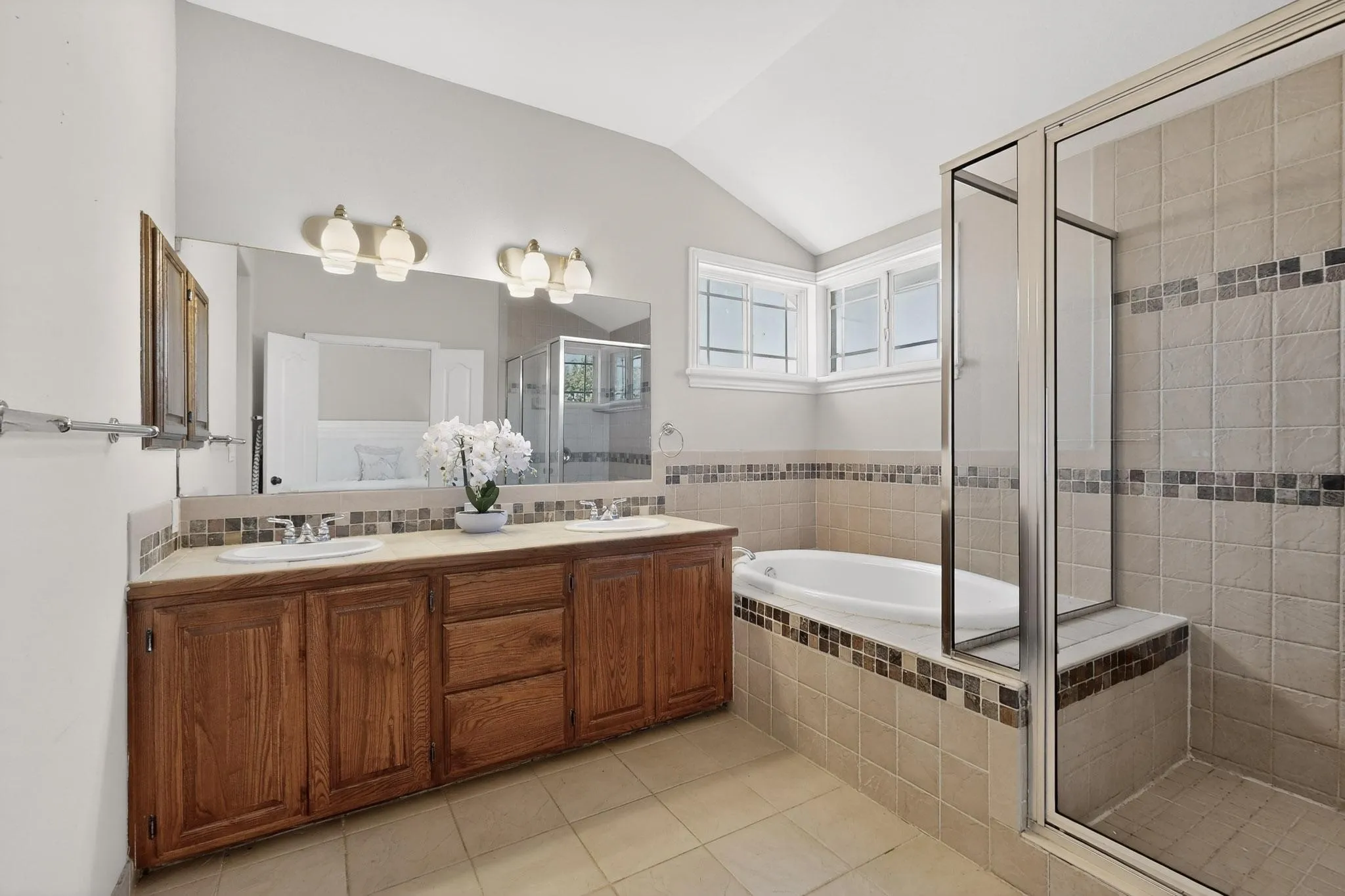 Single Family Residence For Sale in Collin County , 324 Timbercreek Court, Princeton, Texas 75407, 3 Bedroom, 3 Bathroom, 2 Garage spaces, 2,293 Sqft, built in 2005, mls#21240187, Real Estate Agent in Princeton, Homes For Sale in Collin county, Homes For Sale in Princeton, Realtor in Princeton Texas, Real Estate Brokerage Independent Realty Texas, Luminita Cordes Realtor