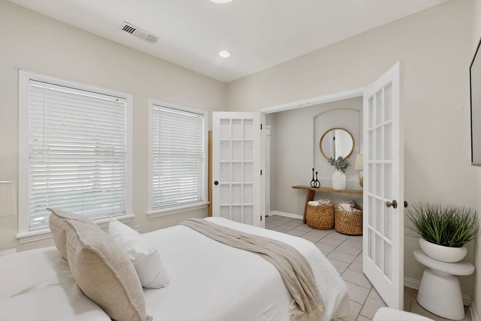 Single Family Residence For Sale in Collin County , 324 Timbercreek Court, Princeton, Texas 75407, 3 Bedroom, 3 Bathroom, 2 Garage spaces, 2,293 Sqft, built in 2005, mls#21240187, Real Estate Agent in Princeton, Homes For Sale in Collin county, Homes For Sale in Princeton, Realtor in Princeton Texas, Real Estate Brokerage Independent Realty Texas, Luminita Cordes Realtor
