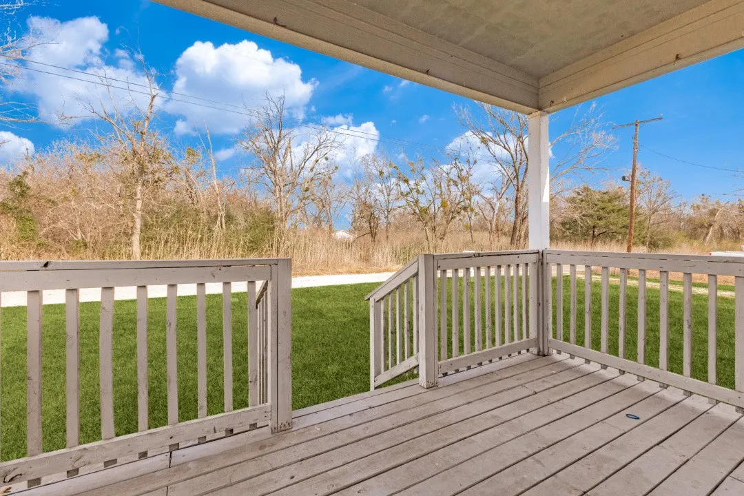 Single Family Residence For Sale in Navarro County , 711 S 3rd Avenue E, Dawson, Texas 76639, 3 Bedroom, 2 Bathroom, Garage spaces, 1,398 Sqft, built in 2021, Preowned, mls#21238957, Real Estate Agent in Dawson, Homes For Sale in Navarro county, Homes For Sale in Dawson, Realtor in Dawson Texas, Real Estate Brokerage Independent Realty Texas, Luminita Cordes Realtor