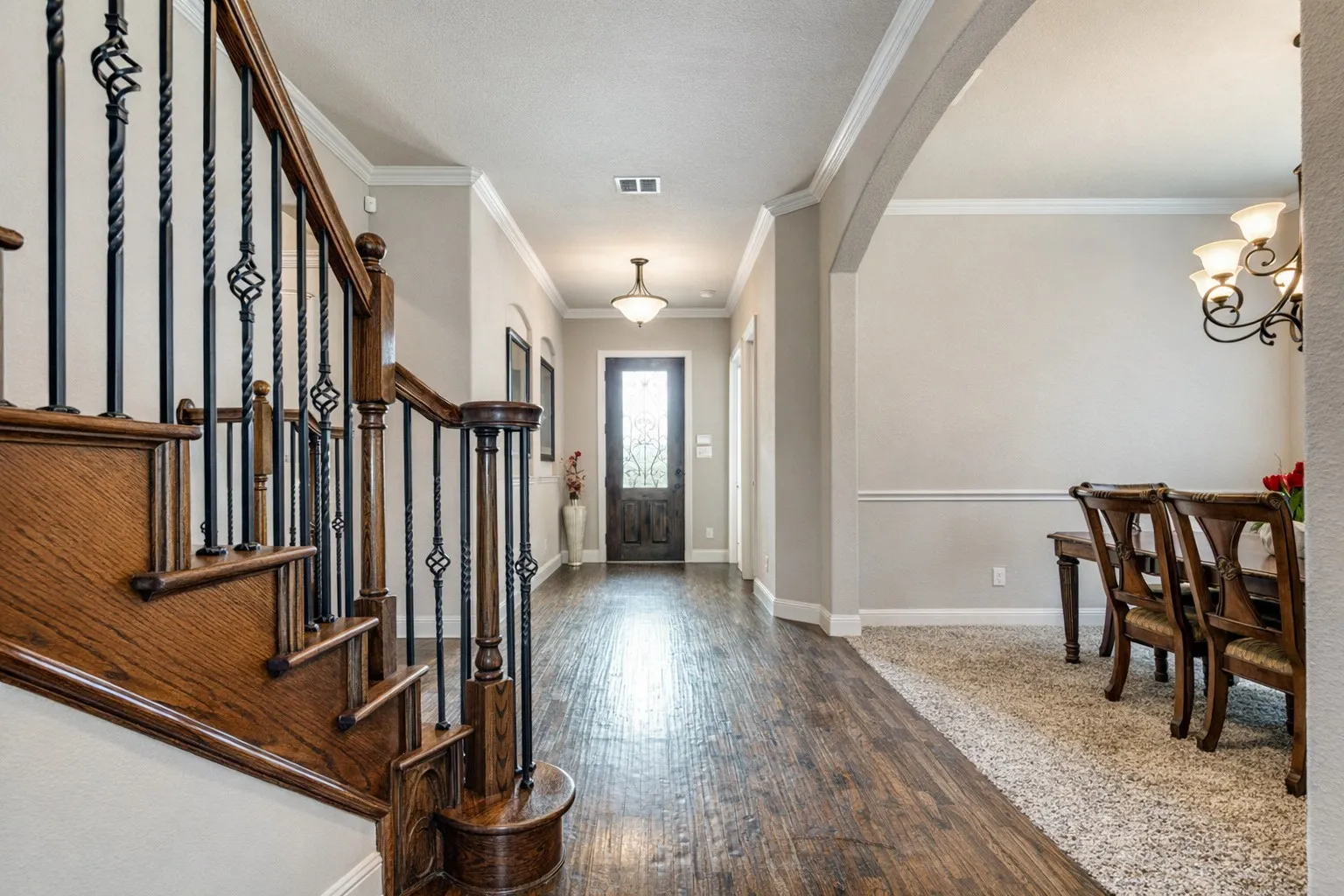 Single Family Residence For Sale in Collin County , 1108 Melcer Street, Plano, Texas 75074, 5 Bedroom, 5 Bathroom, 3 Garage spaces, 3,744 Sqft, built in 2015, Preowned, mls#21239965, Real Estate Agent in Plano, Homes For Sale in Collin county, Homes For Sale in Plano, Realtor in Plano Texas, Real Estate Brokerage Independent Realty Texas, Luminita Cordes Realtor