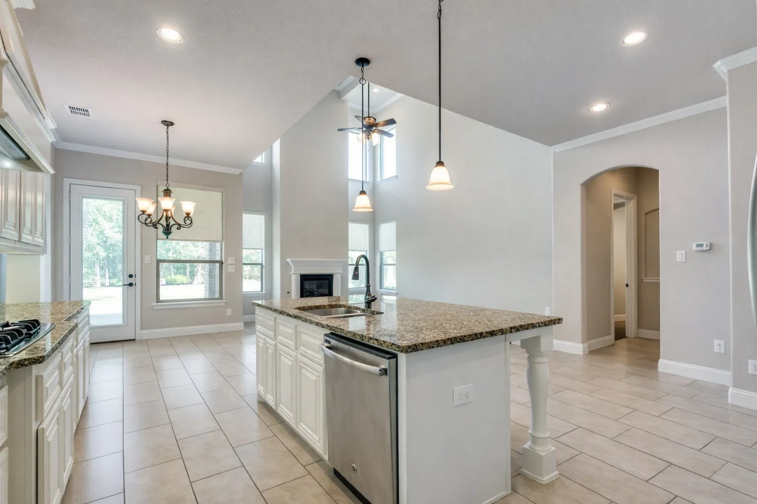 Single Family Residence For Sale in Collin County , 1108 Melcer Street, Plano, Texas 75074, 5 Bedroom, 5 Bathroom, 3 Garage spaces, 3,744 Sqft, built in 2015, Preowned, mls#21239965, Real Estate Agent in Plano, Homes For Sale in Collin county, Homes For Sale in Plano, Realtor in Plano Texas, Real Estate Brokerage Independent Realty Texas, Luminita Cordes Realtor