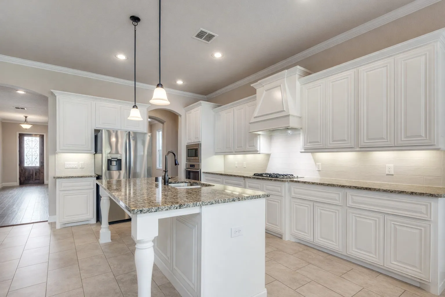Single Family Residence For Sale in Collin County , 1108 Melcer Street, Plano, Texas 75074, 5 Bedroom, 5 Bathroom, 3 Garage spaces, 3,744 Sqft, built in 2015, Preowned, mls#21239965, Real Estate Agent in Plano, Homes For Sale in Collin county, Homes For Sale in Plano, Realtor in Plano Texas, Real Estate Brokerage Independent Realty Texas, Luminita Cordes Realtor