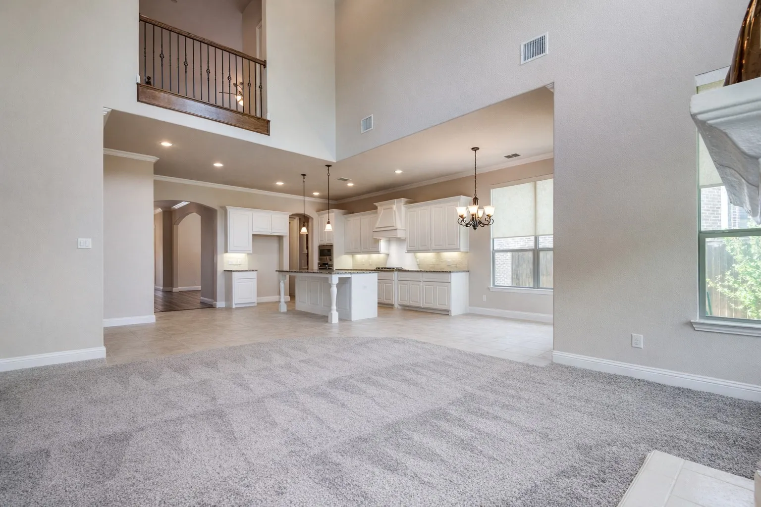 Single Family Residence For Sale in Collin County , 1108 Melcer Street, Plano, Texas 75074, 5 Bedroom, 5 Bathroom, 3 Garage spaces, 3,744 Sqft, built in 2015, Preowned, mls#21239965, Real Estate Agent in Plano, Homes For Sale in Collin county, Homes For Sale in Plano, Realtor in Plano Texas, Real Estate Brokerage Independent Realty Texas, Luminita Cordes Realtor