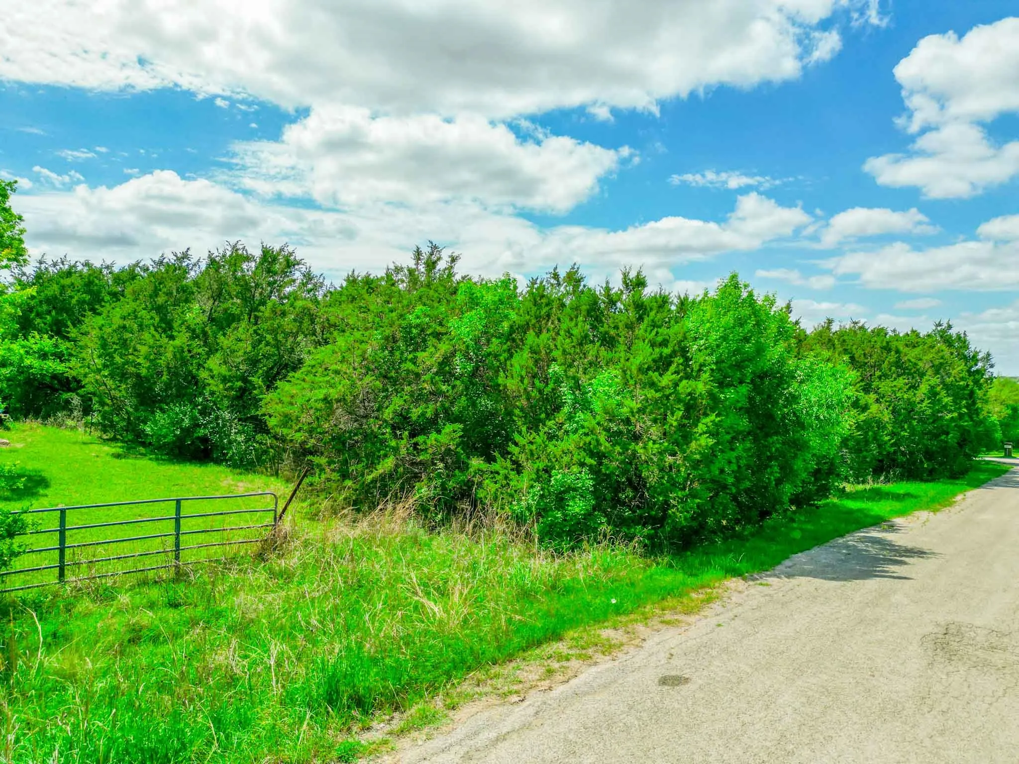 Unimproved Land For Sale in Parker County , 00 Broken Bow Rd, Weatherford, Texas 76087, 0, 0, Garage spaces, 0 Sqft, built in 0, Price $42,000, mls#21238001, Real Estate Agent in Weatherford, Homes For Sale in Parker county, Homes For Sale in Weatherford, Realtor in Weatherford Texas, Real Estate Brokerage Independent Realty Texas, Luminita Cordes Realtor