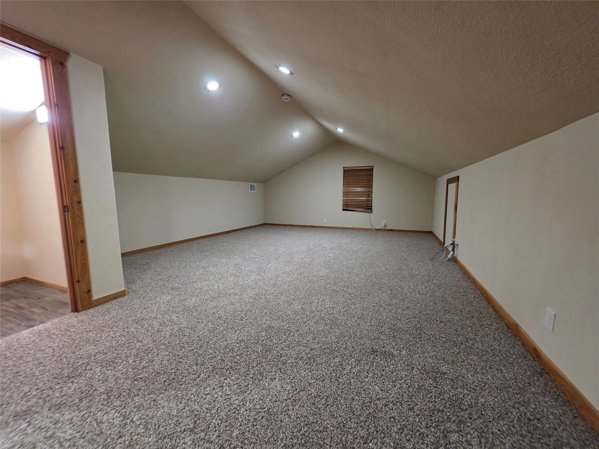 Single Family Residence For Sale in Brown County , 1200 E Fm 2273, May, Texas 76857, 3 Bedroom, 3 Bathroom, 2 Garage spaces, 2,490 Sqft, built in 2011, Preowned, mls#21240140, Real Estate Agent in May, Homes For Sale in Brown county, Homes For Sale in May, Realtor in May Texas, Real Estate Brokerage Independent Realty Texas, Luminita Cordes Realtor