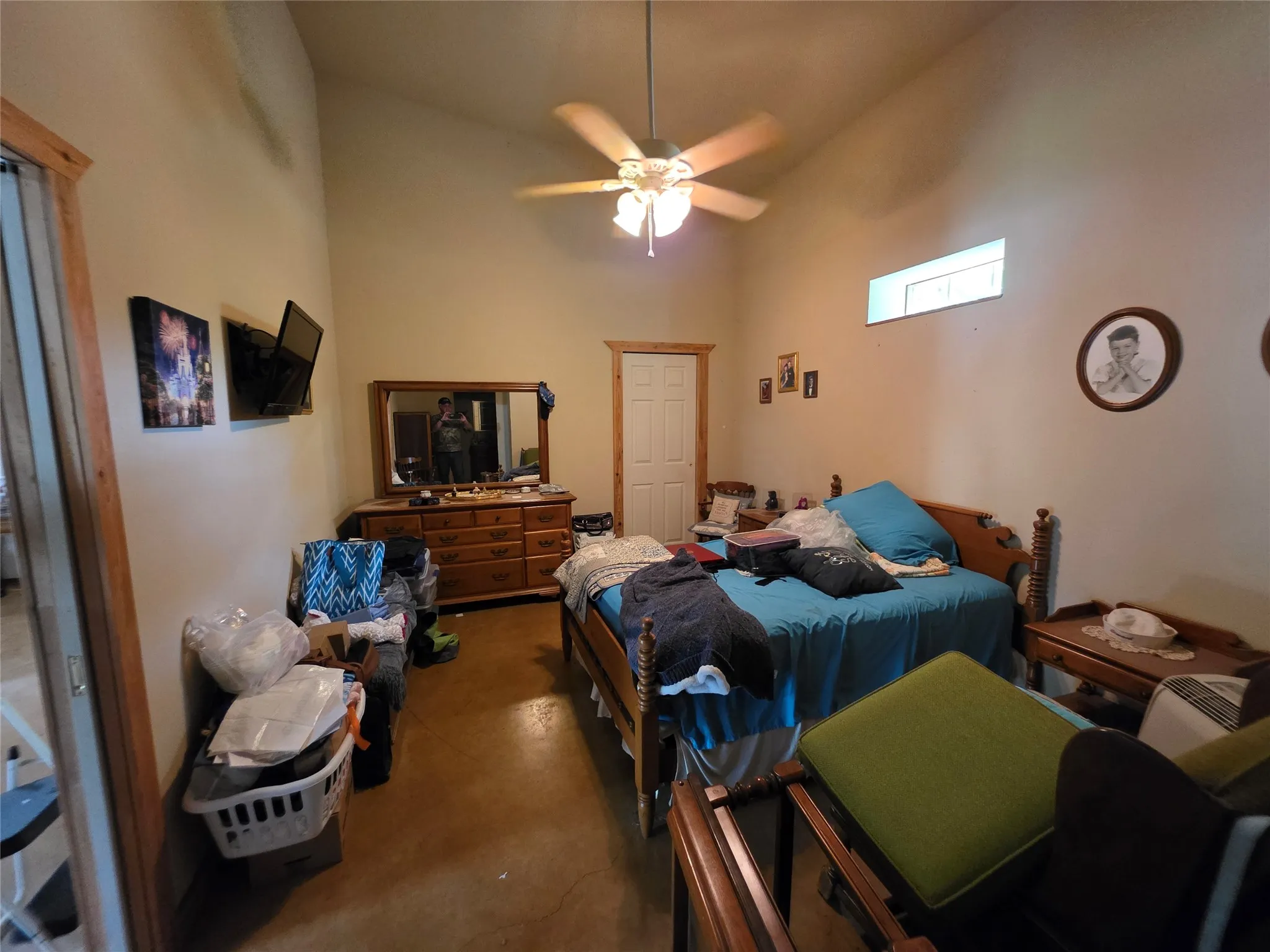 Single Family Residence For Sale in Brown County , 1200 E Fm 2273, May, Texas 76857, 3 Bedroom, 3 Bathroom, 2 Garage spaces, 2,490 Sqft, built in 2011, Preowned, mls#21240140, Real Estate Agent in May, Homes For Sale in Brown county, Homes For Sale in May, Realtor in May Texas, Real Estate Brokerage Independent Realty Texas, Luminita Cordes Realtor