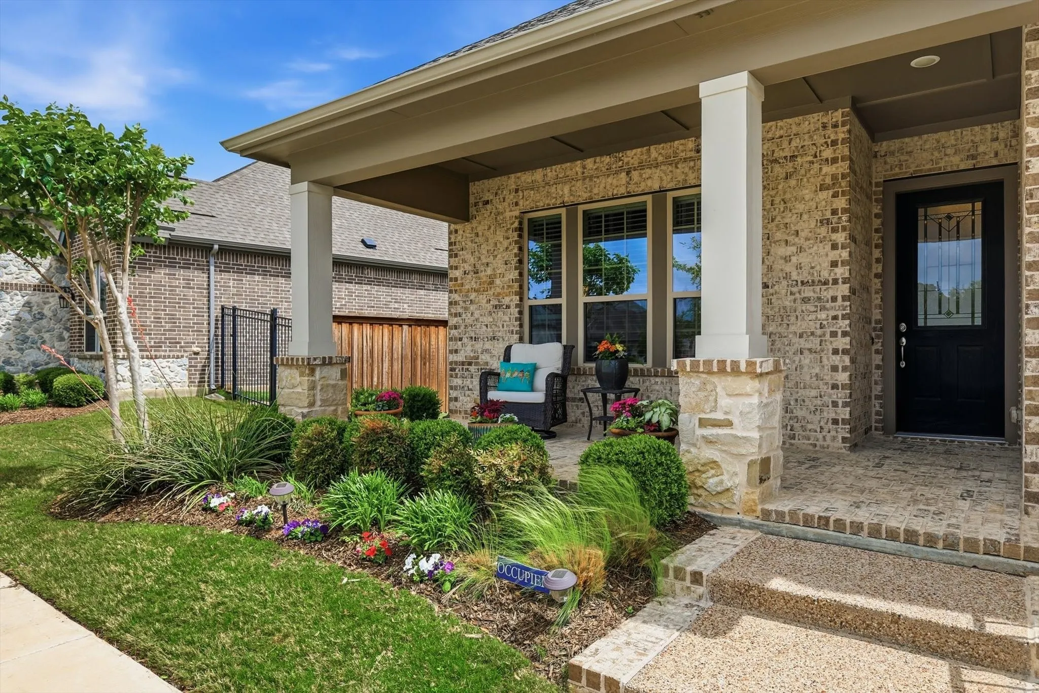Single Family Residence For Sale in Tarrant County , 4817 Beaver Creek Drive, Arlington, Texas 76005, 2 Bedroom, 2 Bathroom, 2 Garage spaces, 2,264 Sqft, built in 2021, mls#21239532, Real Estate Agent in Arlington, Homes For Sale in Tarrant county, Homes For Sale in Arlington, Realtor in Arlington Texas, Real Estate Brokerage Independent Realty Texas, Luminita Cordes Realtor