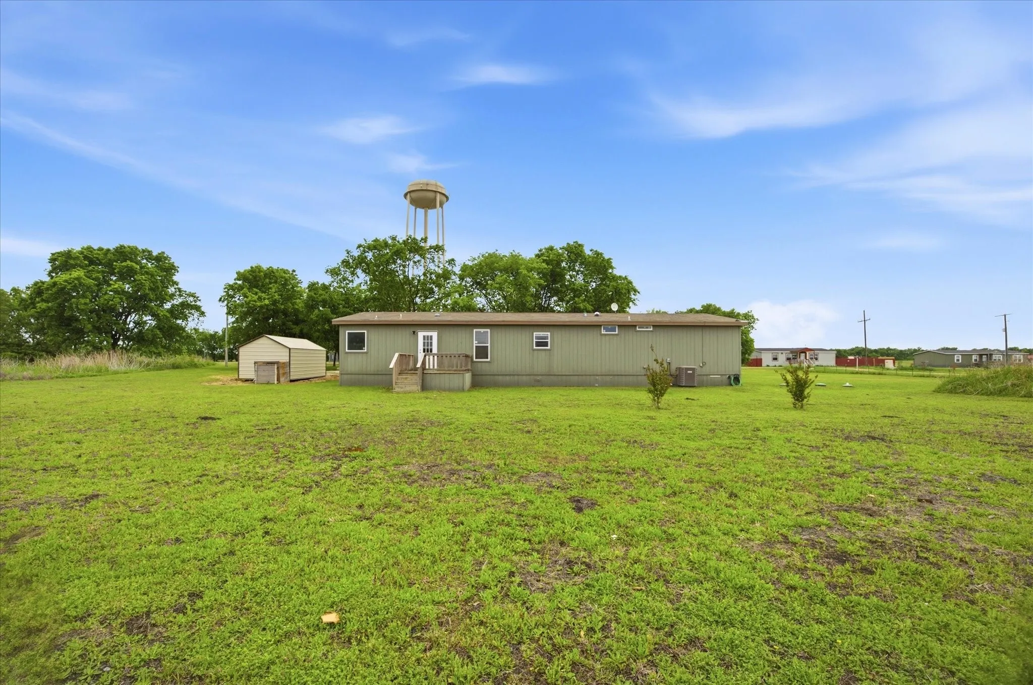 Mobile Home For Sale in Hunt County , 8645 County Road 1143, Celeste, Texas 75423, 4 Bedroom, 2 Bathroom, Garage spaces, 2,176 Sqft, built in 2018, Preowned, mls#21223360, Real Estate Agent in Celeste, Homes For Sale in Hunt county, Homes For Sale in Celeste, Realtor in Celeste Texas, Real Estate Brokerage Independent Realty Texas, Luminita Cordes Realtor