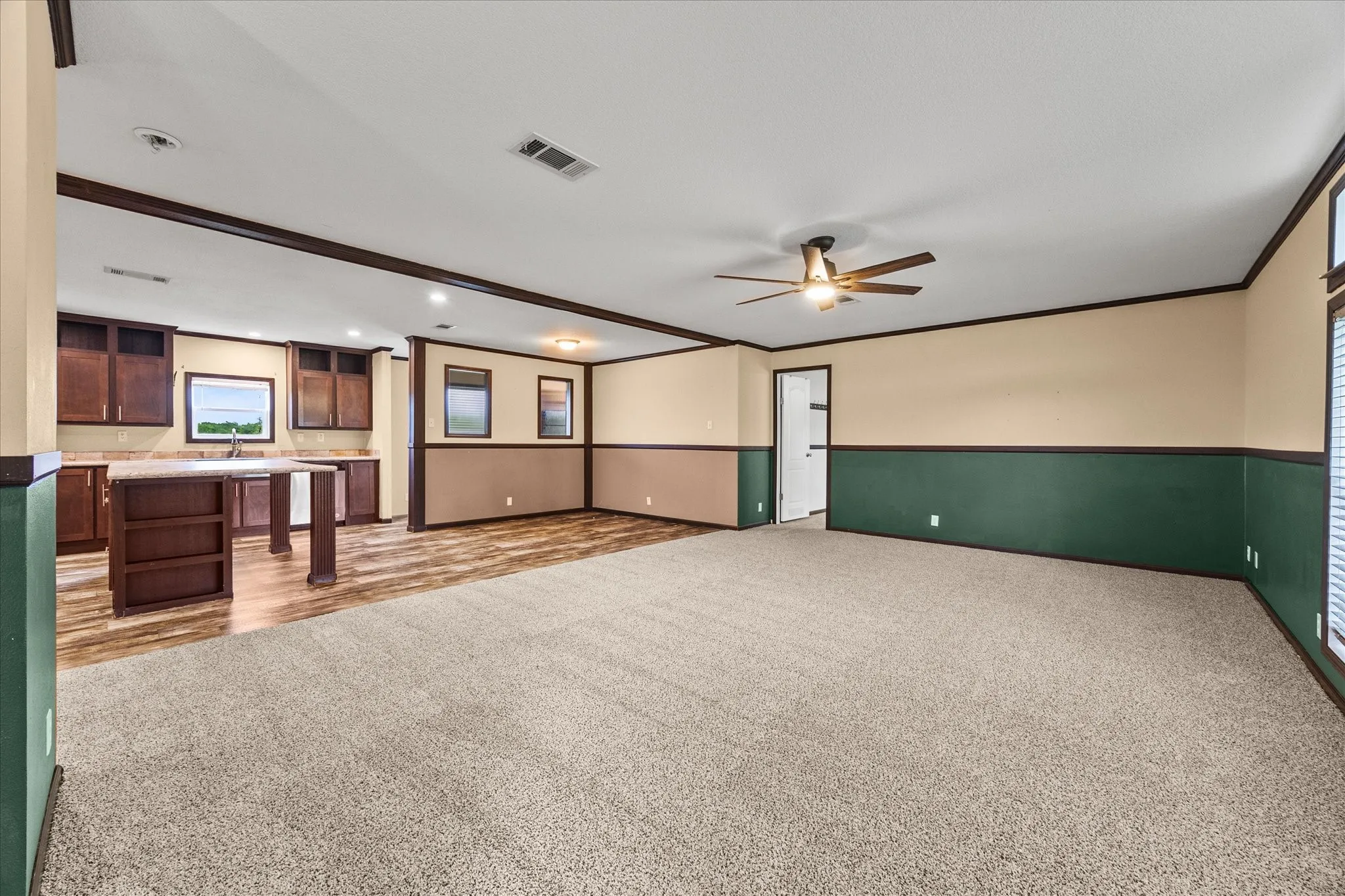 Mobile Home For Sale in Hunt County , 8645 County Road 1143, Celeste, Texas 75423, 4 Bedroom, 2 Bathroom, Garage spaces, 2,176 Sqft, built in 2018, Preowned, mls#21223360, Real Estate Agent in Celeste, Homes For Sale in Hunt county, Homes For Sale in Celeste, Realtor in Celeste Texas, Real Estate Brokerage Independent Realty Texas, Luminita Cordes Realtor