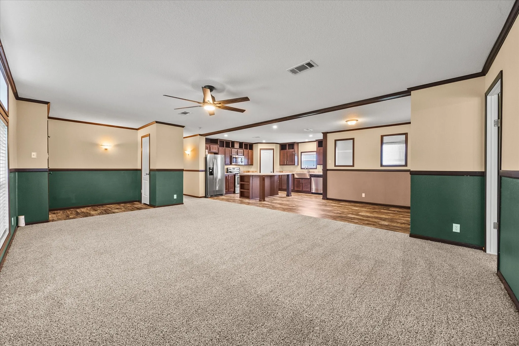 Mobile Home For Sale in Hunt County , 8645 County Road 1143, Celeste, Texas 75423, 4 Bedroom, 2 Bathroom, Garage spaces, 2,176 Sqft, built in 2018, Preowned, mls#21223360, Real Estate Agent in Celeste, Homes For Sale in Hunt county, Homes For Sale in Celeste, Realtor in Celeste Texas, Real Estate Brokerage Independent Realty Texas, Luminita Cordes Realtor
