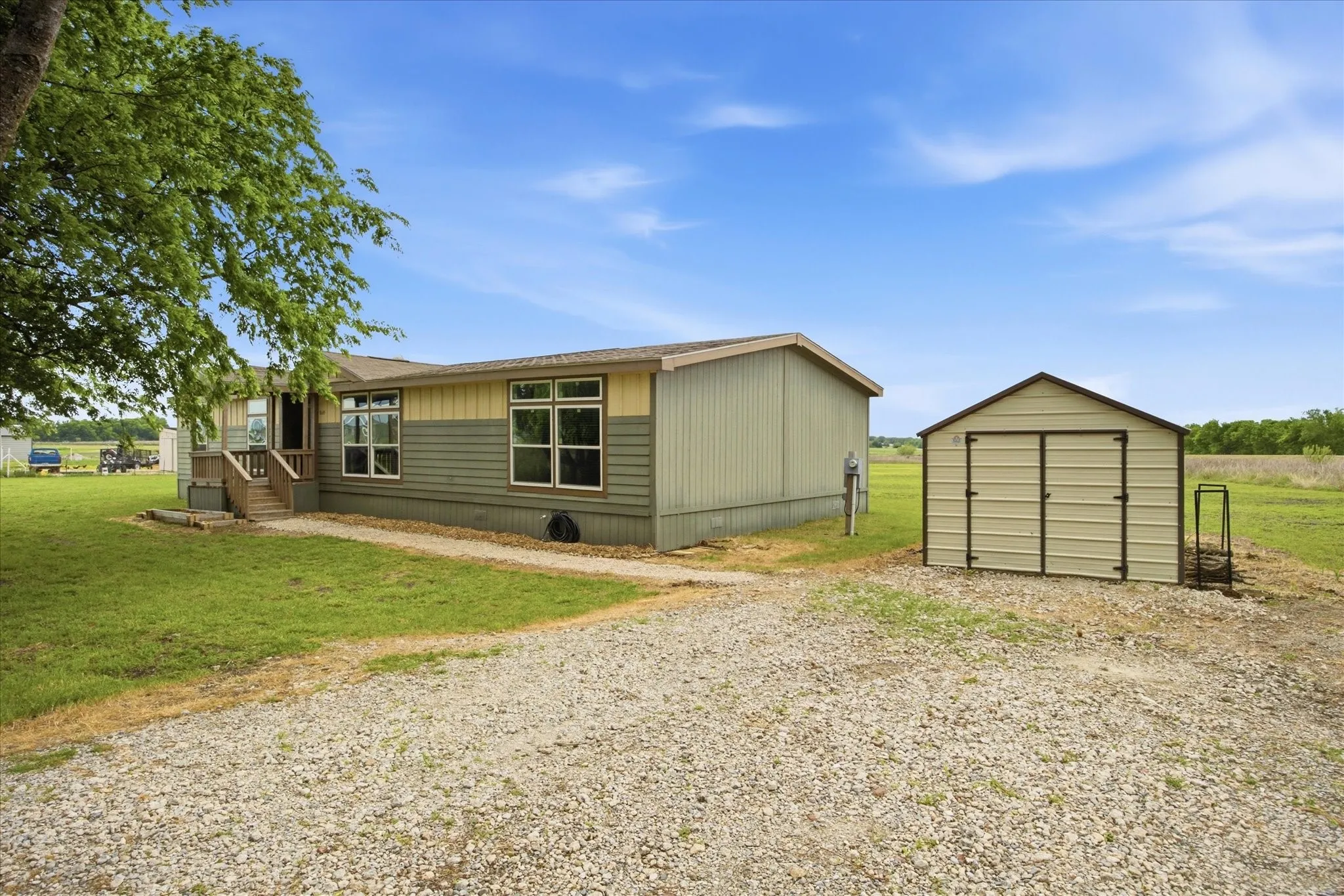 Mobile Home For Sale in Hunt County , 8645 County Road 1143, Celeste, Texas 75423, 4 Bedroom, 2 Bathroom, Garage spaces, 2,176 Sqft, built in 2018, Preowned, mls#21223360, Real Estate Agent in Celeste, Homes For Sale in Hunt county, Homes For Sale in Celeste, Realtor in Celeste Texas, Real Estate Brokerage Independent Realty Texas, Luminita Cordes Realtor