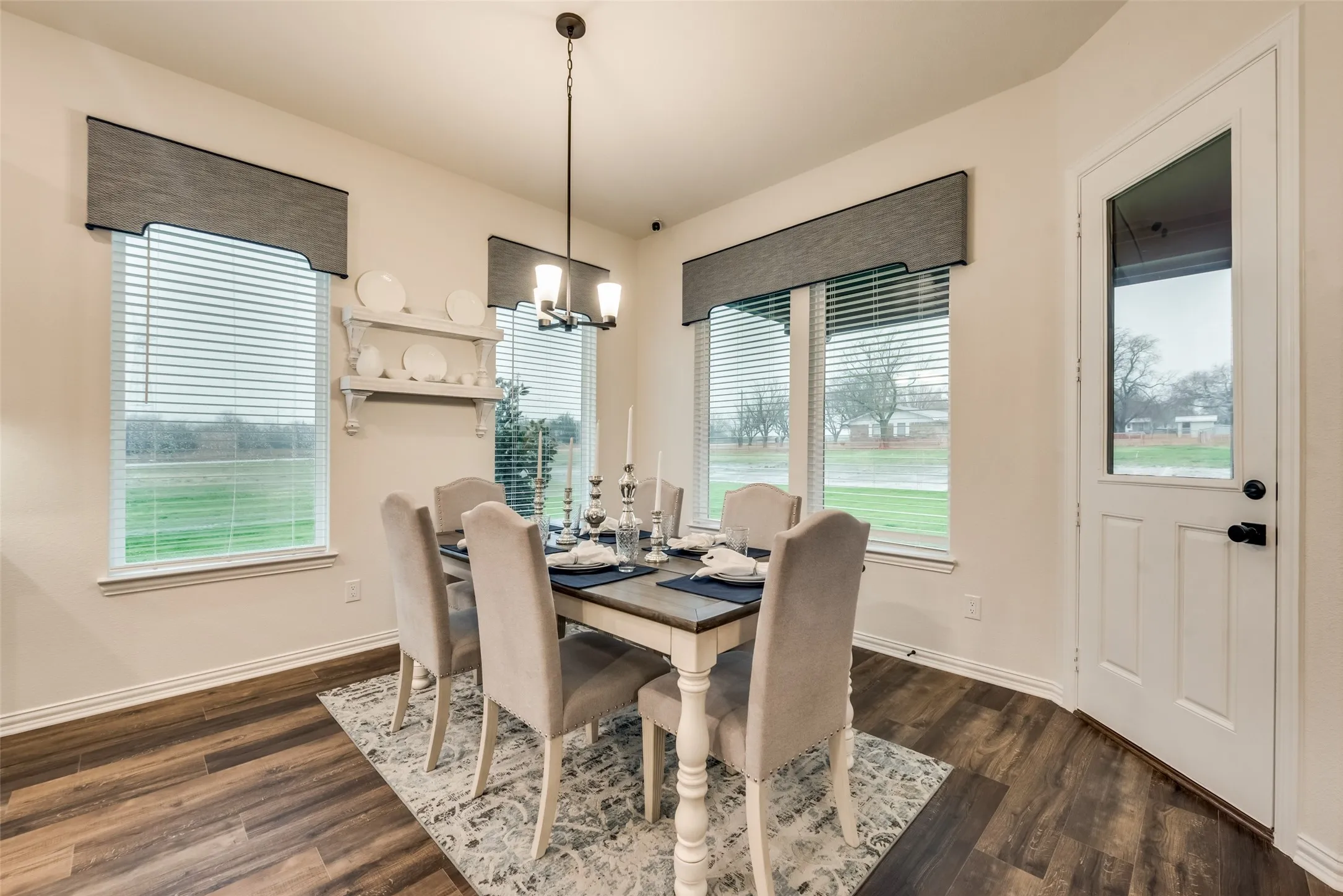 Single Family Residence For Sale in Cooke County , 61 Roosevelt Lane, Valley View, Texas 76272, 4 Bedroom, 3 Bathroom, 3 Garage spaces, 2,499 Sqft, built in 2023, New Construction - Incomplete, mls#21240229, Real Estate Agent in Valley View, Homes For Sale in Cooke county, Homes For Sale in Valley View, Realtor in Valley View Texas, Real Estate Brokerage Independent Realty Texas, Luminita Cordes Realtor