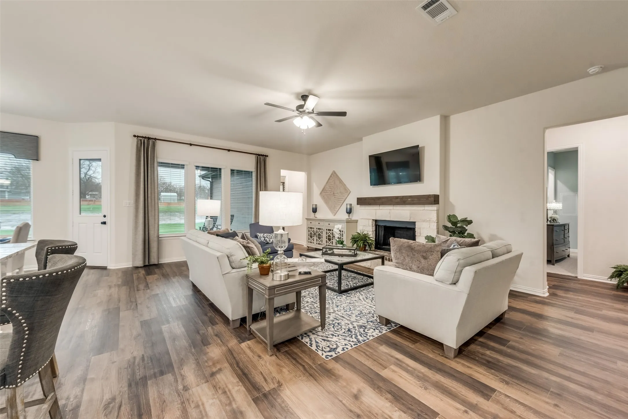 Single Family Residence For Sale in Cooke County , 61 Roosevelt Lane, Valley View, Texas 76272, 4 Bedroom, 3 Bathroom, 3 Garage spaces, 2,499 Sqft, built in 2023, New Construction - Incomplete, mls#21240229, Real Estate Agent in Valley View, Homes For Sale in Cooke county, Homes For Sale in Valley View, Realtor in Valley View Texas, Real Estate Brokerage Independent Realty Texas, Luminita Cordes Realtor