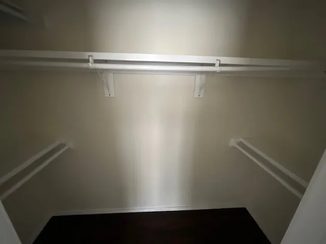 Apartment For Rent in Dallas County , 8127 Stonehurst Street 5, Dallas, Texas 75217, 2 Bedroom, 1 Bathroom, Garage spaces, 1,050 Sqft, built in 1987, Preowned, mls#21240317, Real Estate Agent in Dallas, Homes For Rent in Dallas county, Homes For Rent in Dallas, Realtor in Dallas Texas, Real Estate Brokerage Independent Realty Texas, Luminita Cordes Realtor