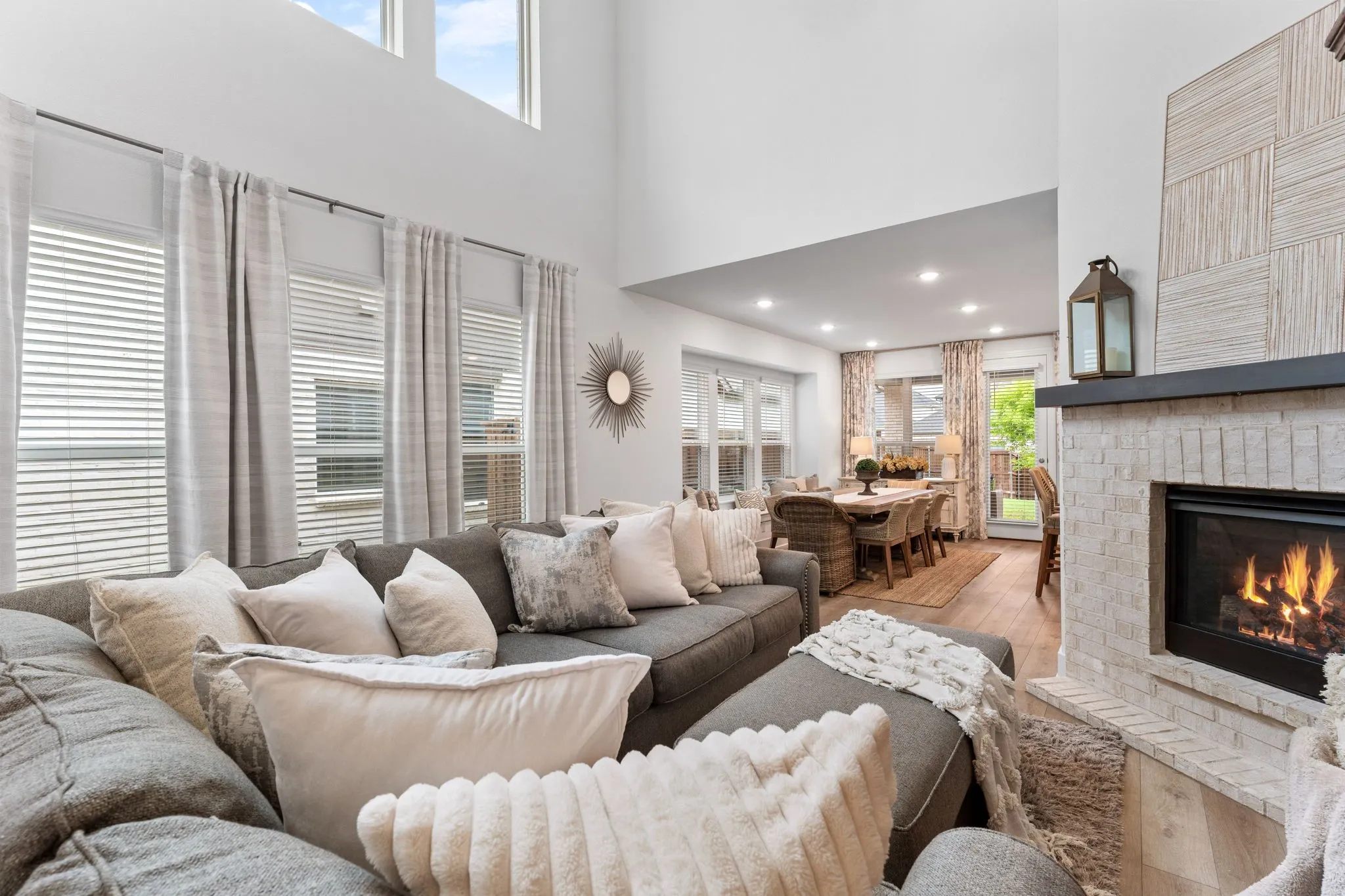 Single Family Residence For Sale in Collin County , 8220 Legacy Trail, Mc Kinney, Texas 75071, 5 Bedroom, 3 Bathroom, 2 Garage spaces, 2,521 Sqft, built in 2023, Preowned, mls#21236554, Real Estate Agent in Mc Kinney, Homes For Sale in Collin county, Homes For Sale in Mc Kinney, Realtor in Mc Kinney Texas, Real Estate Brokerage Independent Realty Texas, Luminita Cordes Realtor