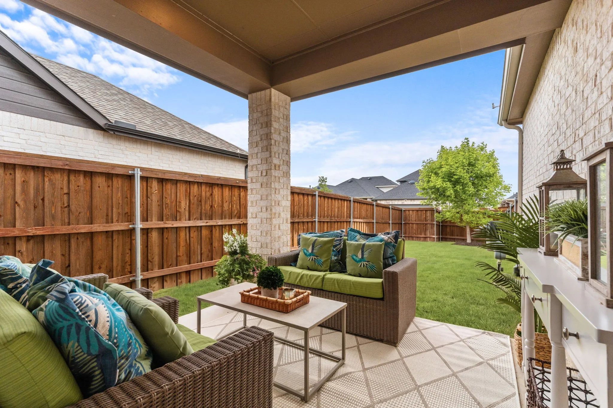 Single Family Residence For Sale in Collin County , 8220 Legacy Trail, Mc Kinney, Texas 75071, 5 Bedroom, 3 Bathroom, 2 Garage spaces, 2,521 Sqft, built in 2023, Preowned, mls#21236554, Real Estate Agent in Mc Kinney, Homes For Sale in Collin county, Homes For Sale in Mc Kinney, Realtor in Mc Kinney Texas, Real Estate Brokerage Independent Realty Texas, Luminita Cordes Realtor
