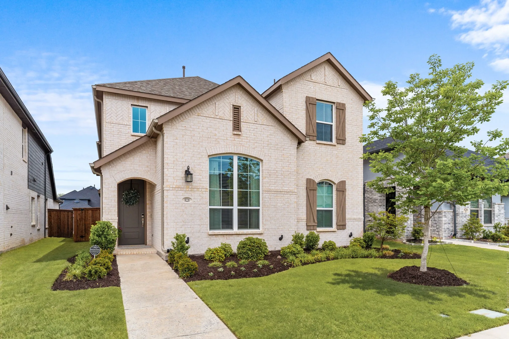 Single Family Residence For Sale in Collin County , 8220 Legacy Trail, Mc Kinney, Texas 75071, 5 Bedroom, 3 Bathroom, 2 Garage spaces, 2,521 Sqft, built in 2023, Preowned, mls#21236554, Real Estate Agent in Mc Kinney, Homes For Sale in Collin county, Homes For Sale in Mc Kinney, Realtor in Mc Kinney Texas, Real Estate Brokerage Independent Realty Texas, Luminita Cordes Realtor