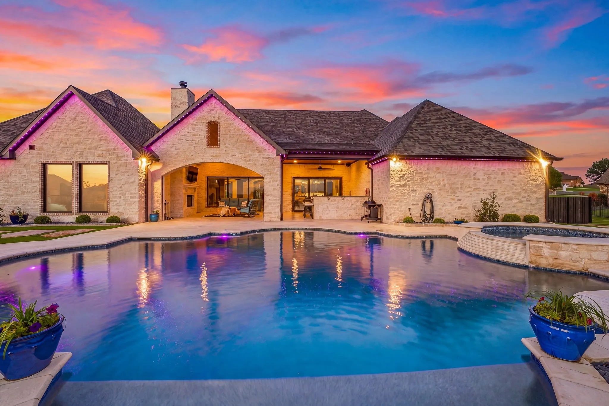 Single Family Residence For Sale in Parker County , 144 Condor View, Weatherford, Texas 76087, 4 Bedrooms, 3 Bathrooms, 3 Garage spaces, 4,530 Sqft, built in 2022, Price $2,200,000, mls#21233975, Real Estate Agent in Weatherford, Homes For Sale in Parker county, Homes For Sale in Weatherford, Realtor in Weatherford Texas, Real Estate Brokerage Independent Realty Texas, Luminita Cordes Realtor