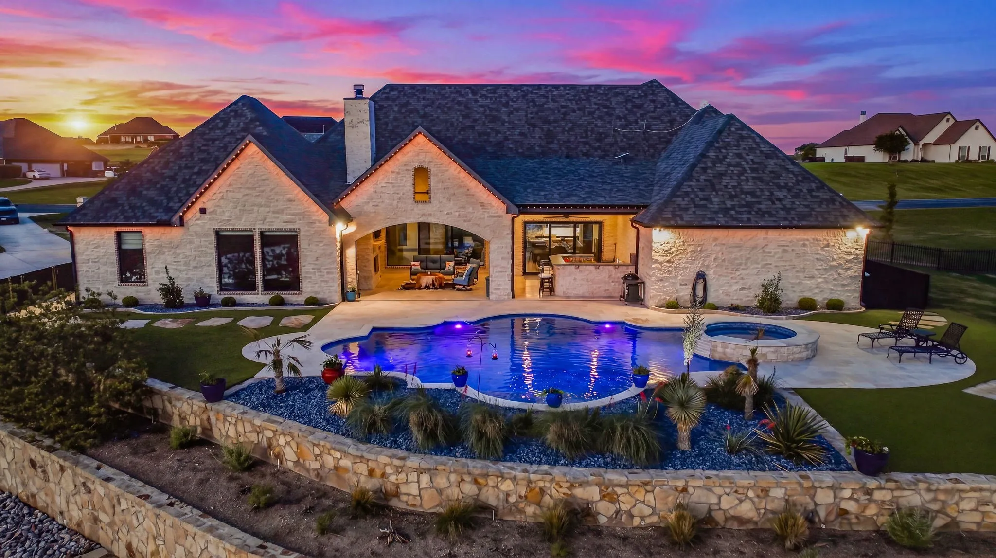 Single Family Residence For Sale in Parker County , 144 Condor View, Weatherford, Texas 76087, 4 Bedrooms, 3 Bathrooms, 3 Garage spaces, 4,530 Sqft, built in 2022, Price $2,200,000, mls#21233975, Real Estate Agent in Weatherford, Homes For Sale in Parker county, Homes For Sale in Weatherford, Realtor in Weatherford Texas, Real Estate Brokerage Independent Realty Texas, Luminita Cordes Realtor