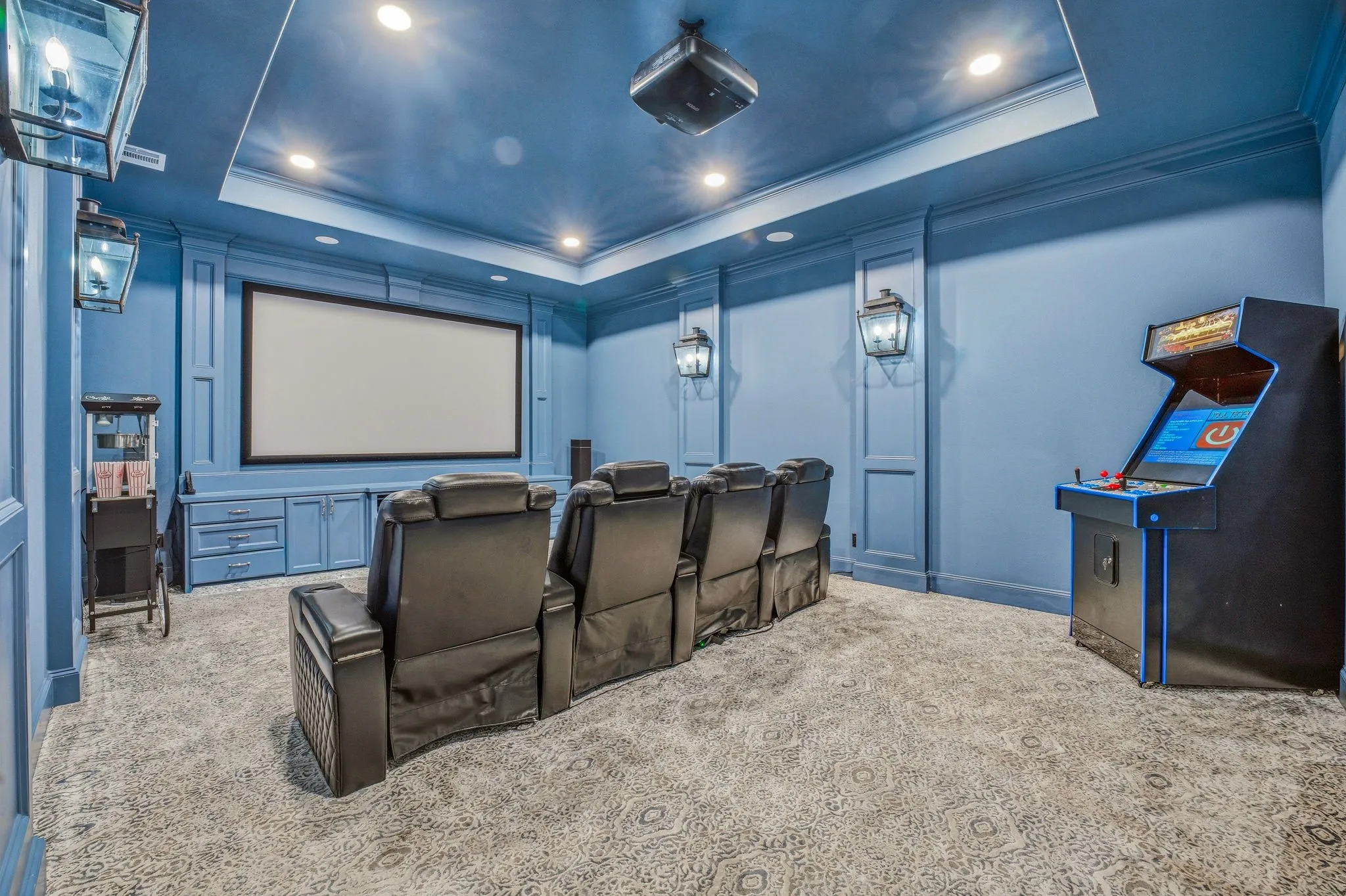 Single Family Residence For Sale in Parker County , 144 Condor View, Weatherford, Texas 76087, 4 Bedrooms, 3 Bathrooms, 3 Garage spaces, 4,530 Sqft, built in 2022, Price $2,200,000, mls#21233975, Real Estate Agent in Weatherford, Homes For Sale in Parker county, Homes For Sale in Weatherford, Realtor in Weatherford Texas, Real Estate Brokerage Independent Realty Texas, Luminita Cordes Realtor