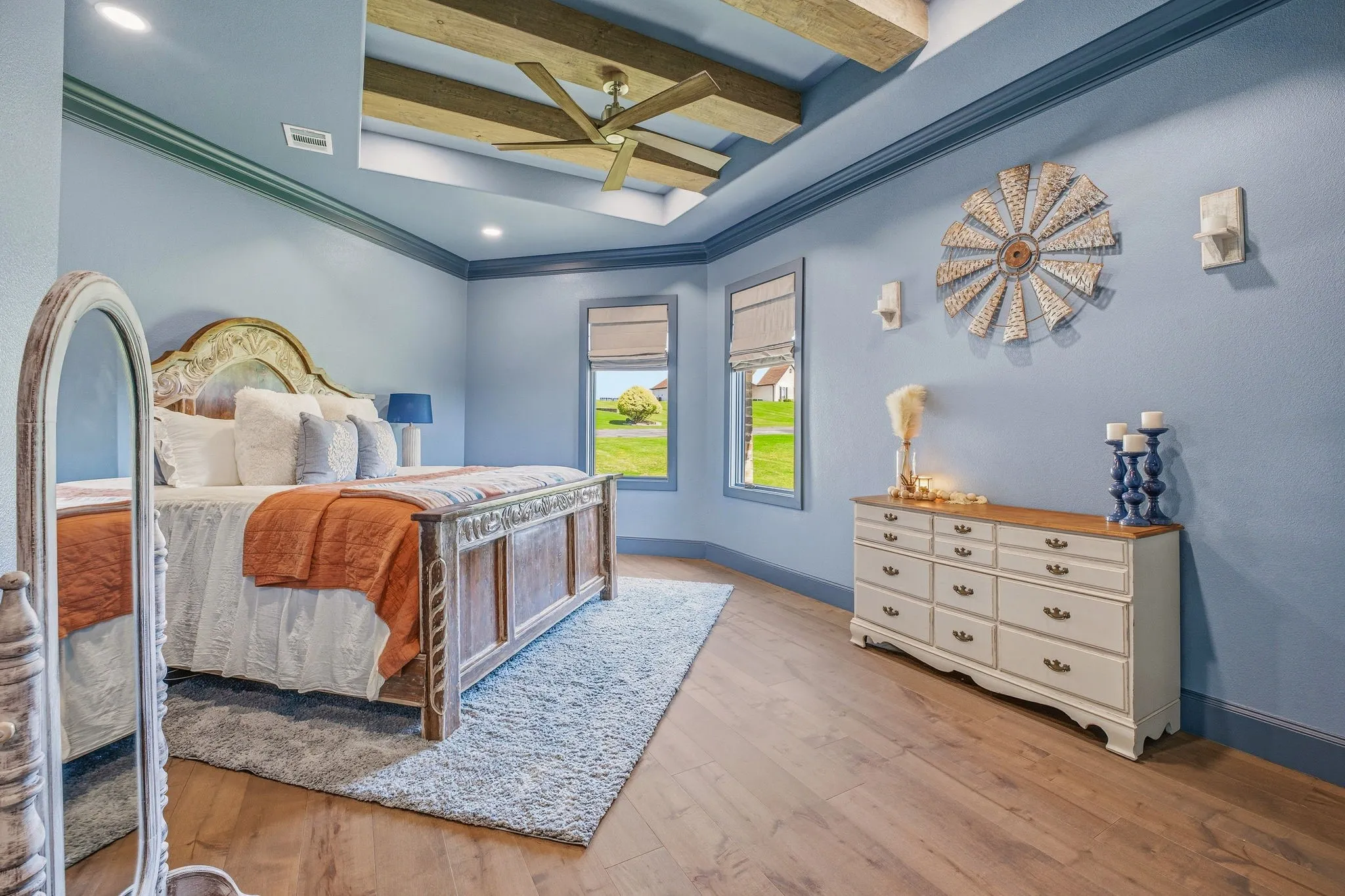 Single Family Residence For Sale in Parker County , 144 Condor View, Weatherford, Texas 76087, 4 Bedrooms, 3 Bathrooms, 3 Garage spaces, 4,530 Sqft, built in 2022, Price $2,200,000, mls#21233975, Real Estate Agent in Weatherford, Homes For Sale in Parker county, Homes For Sale in Weatherford, Realtor in Weatherford Texas, Real Estate Brokerage Independent Realty Texas, Luminita Cordes Realtor