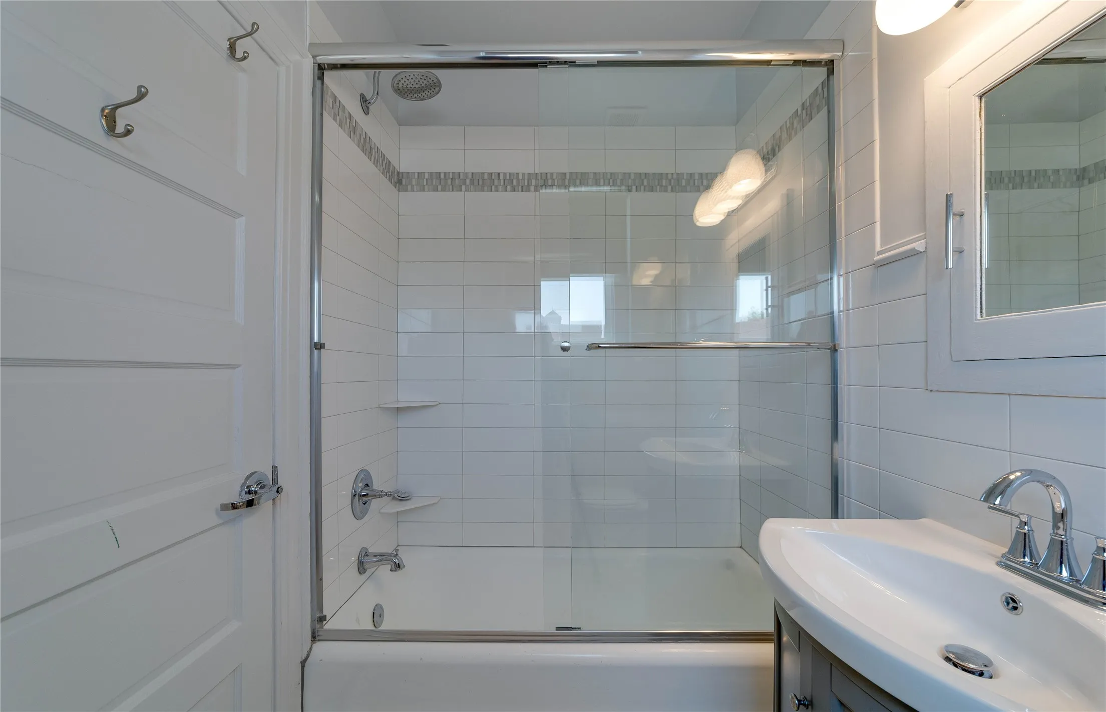Another view of shower
