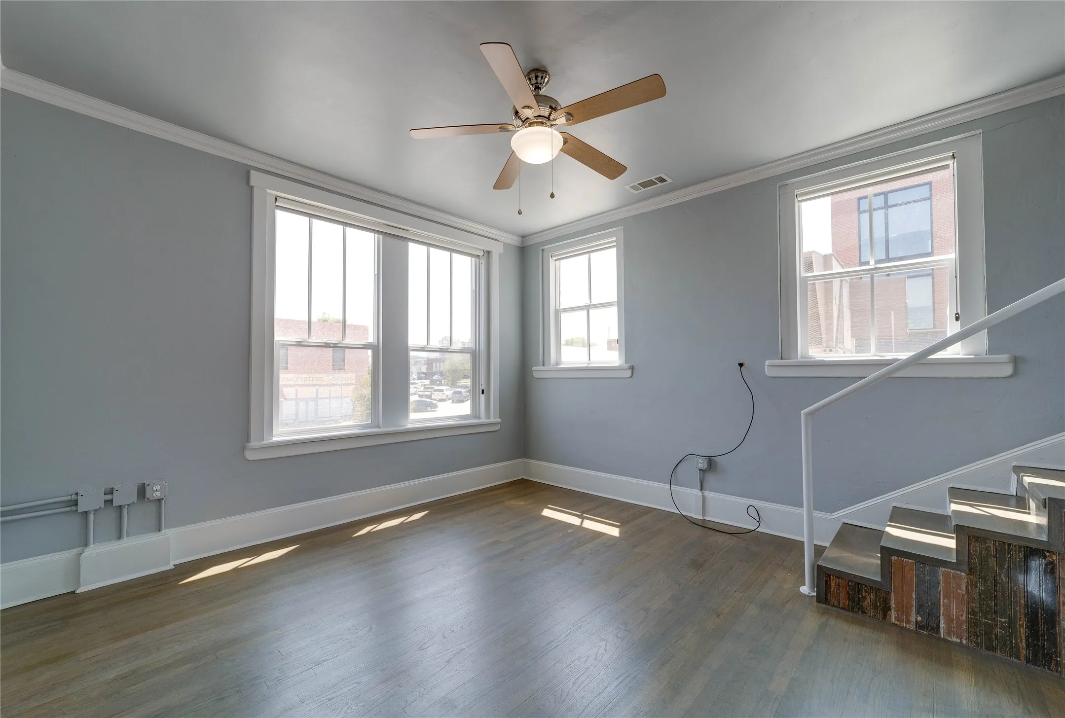 Alternate view of bedroom - more windows