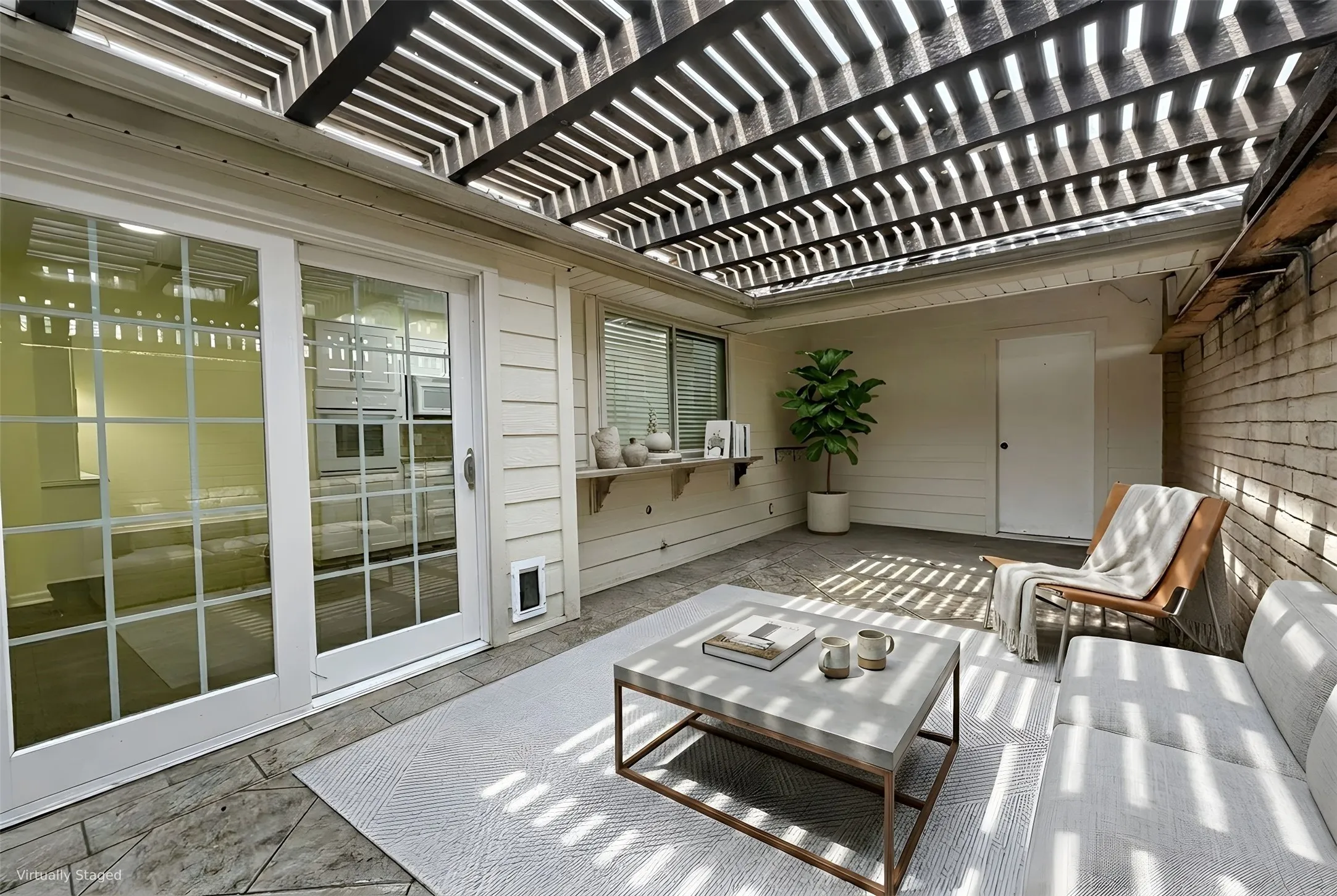 Single Family Residence For Sale in Mc Lennan County , 4616 Westchester Drive, Waco, Texas 76710, 2 Bedroom, 2 Bathroom, 2 Garage spaces, 1,894 Sqft, built in 1971, Preowned, mls#21238278, Real Estate Agent in Waco, Homes For Sale in Mc Lennan county, Homes For Sale in Waco, Realtor in Waco Texas, Real Estate Brokerage Independent Realty Texas, Luminita Cordes Realtor