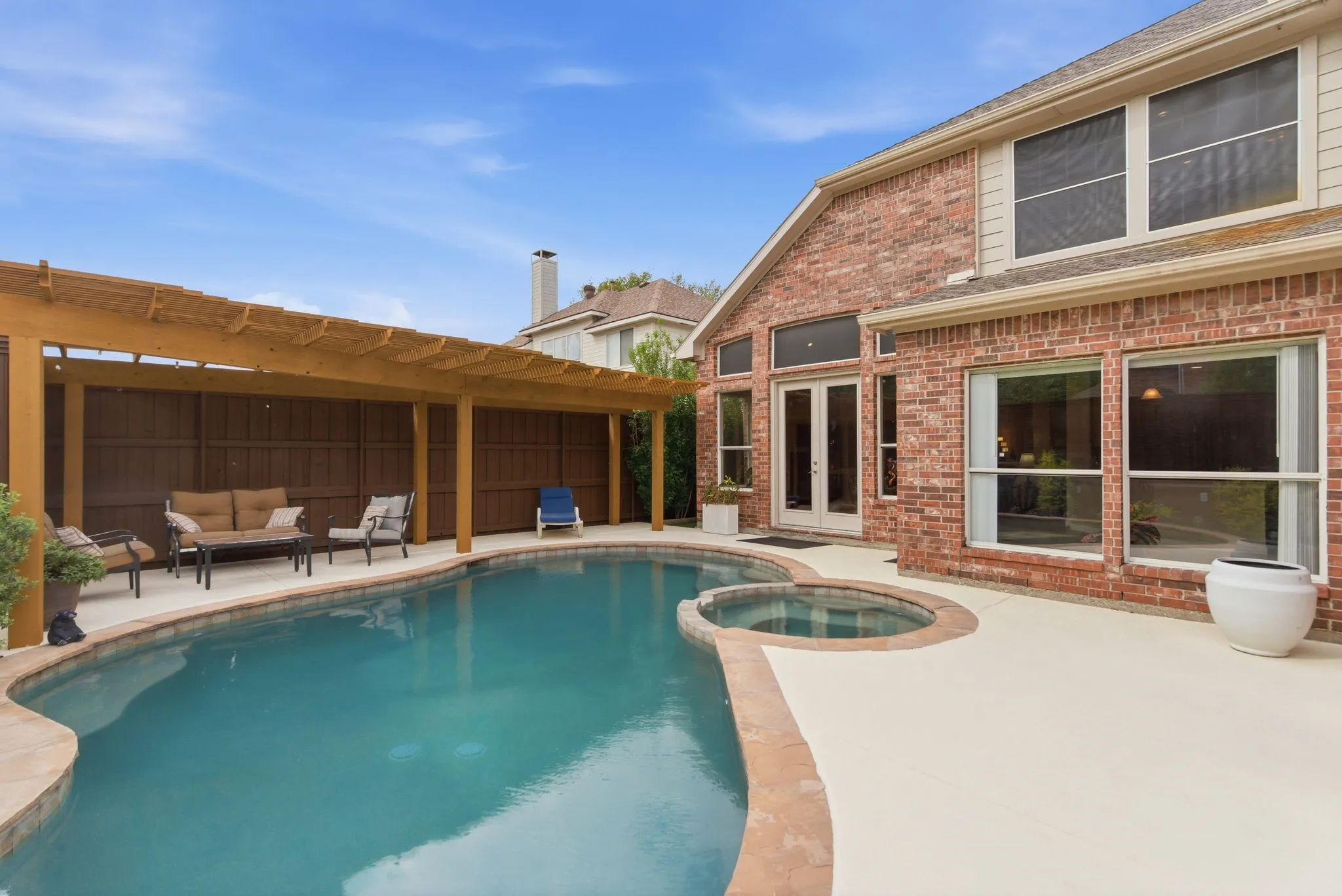 Single Family Residence For Sale in Denton County , 17816 Cypress Falls Drive, Dallas, Texas 75287, 4 Bedroom, 4 Bathroom, 3 Garage spaces, 3,734 Sqft, built in 1997, Preowned, mls#21239373, Real Estate Agent in Dallas, Homes For Sale in Denton county, Homes For Sale in Dallas, Realtor in Dallas Texas, Real Estate Brokerage Independent Realty Texas, Luminita Cordes Realtor