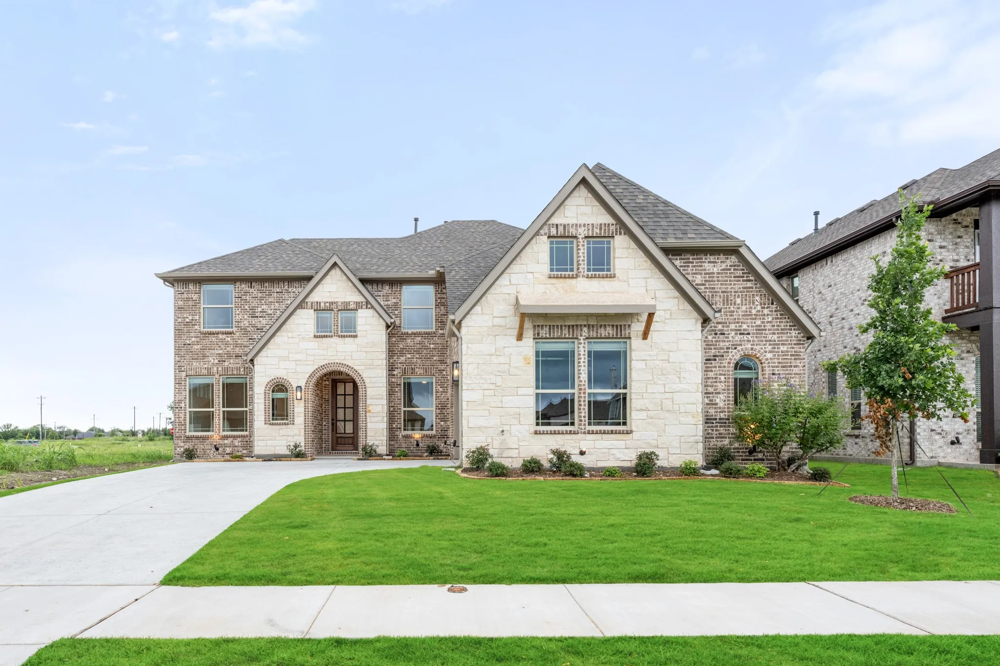 Single Family Residence For Sale in Collin County , 2906 Wild River Road, Melissa, Texas 75454, 4 Bedroom, 4 Bathroom, 2 Garage spaces, 3,485 Sqft, built in 2026, New Construction - Incomplete, mls#21240627, Real Estate Agent in Melissa, Homes For Sale in Collin county, Homes For Sale in Melissa, Realtor in Melissa Texas, Real Estate Brokerage Independent Realty Texas, Luminita Cordes Realtor