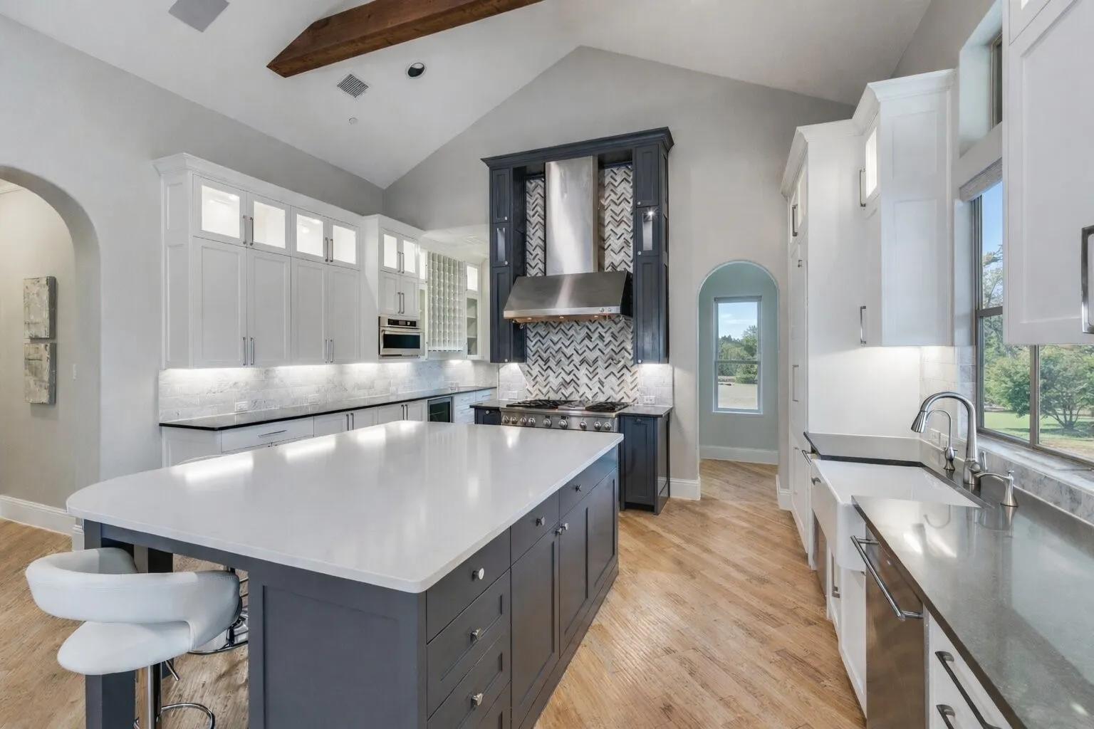 Single Family Residence For Sale in Denton County , 4287 Hickory Grove Lane, Frisco, Texas 75033, 6 Bedroom, 7 Bathroom, 4 Garage spaces, 5,643 Sqft, built in 2016, Preowned, mls#21239548, Real Estate Agent in Frisco, Homes For Sale in Denton county, Homes For Sale in Frisco, Realtor in Frisco Texas, Real Estate Brokerage Independent Realty Texas, Luminita Cordes Realtor