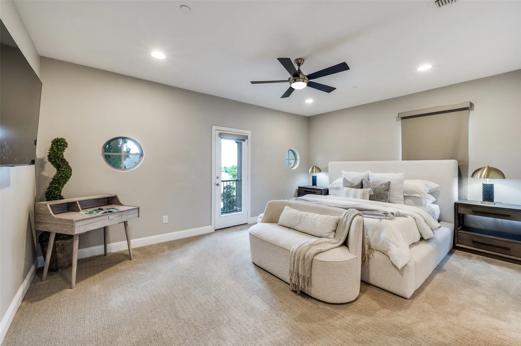 Fifth Bedroom Up