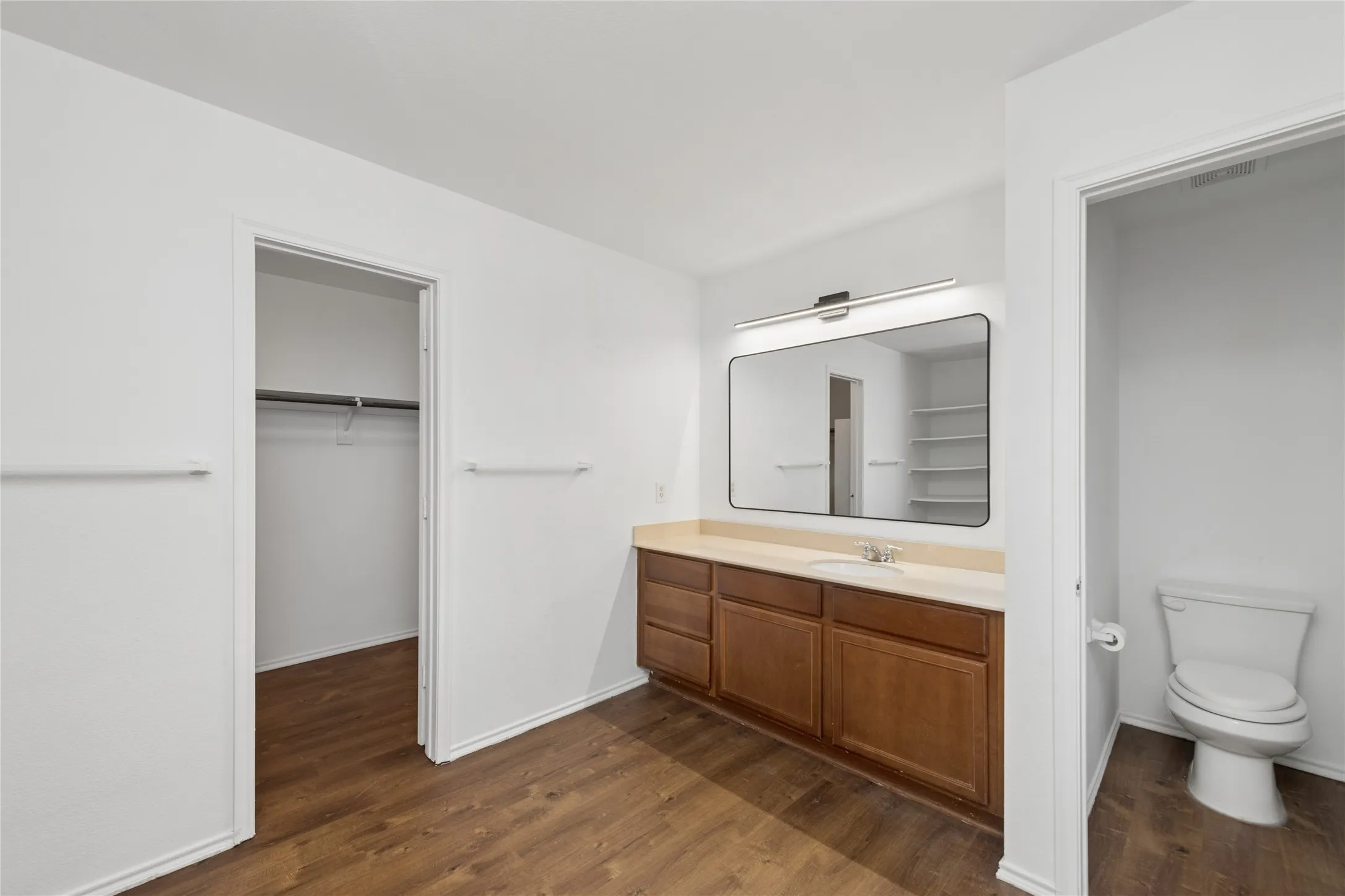 Single Family Residence For Sale in Collin County , 402 Andalusian Trail, Celina, Texas 75009, 4 Bedroom, 2 Bathroom, 2 Garage spaces, 1,833 Sqft, built in 2014, mls#21239896, Real Estate Agent in Celina, Homes For Sale in Collin county, Homes For Sale in Celina, Realtor in Celina Texas, Real Estate Brokerage Independent Realty Texas, Luminita Cordes Realtor