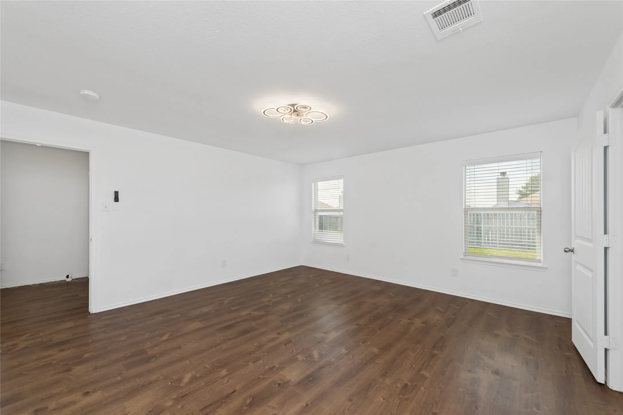 Single Family Residence For Sale in Collin County , 402 Andalusian Trail, Celina, Texas 75009, 4 Bedroom, 2 Bathroom, 2 Garage spaces, 1,833 Sqft, built in 2014, mls#21239896, Real Estate Agent in Celina, Homes For Sale in Collin county, Homes For Sale in Celina, Realtor in Celina Texas, Real Estate Brokerage Independent Realty Texas, Luminita Cordes Realtor