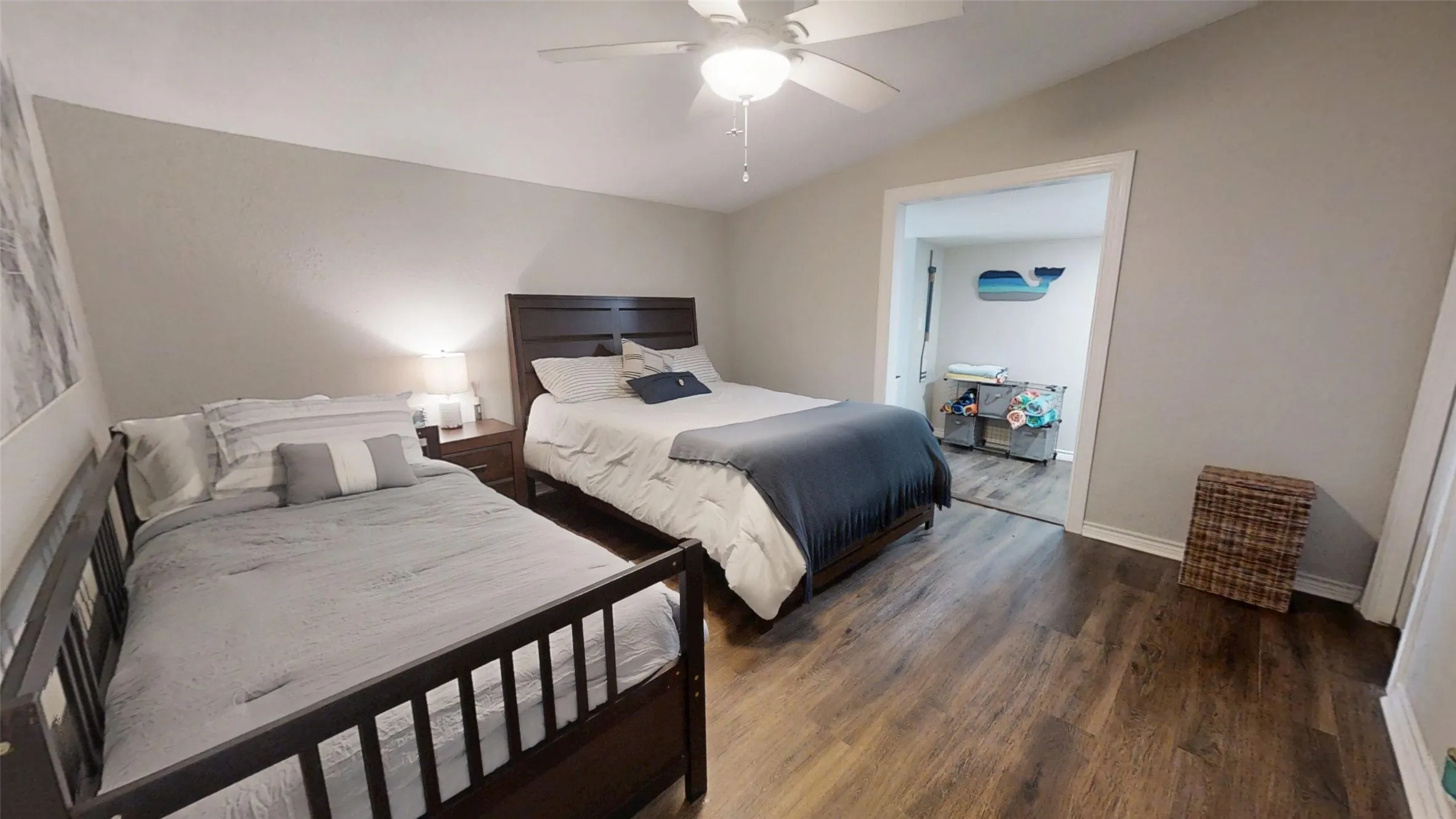 Mobile Home For Sale in Hood County , 3703 Hartwood Drive, Granbury, Texas 76049, 3 Bedroom, 2 Bathroom, Garage spaces, 1,458 Sqft, built in 1985, Preowned, mls#21239215, Real Estate Agent in Granbury, Homes For Sale in Hood county, Homes For Sale in Granbury, Realtor in Granbury Texas, Real Estate Brokerage Independent Realty Texas, Luminita Cordes Realtor