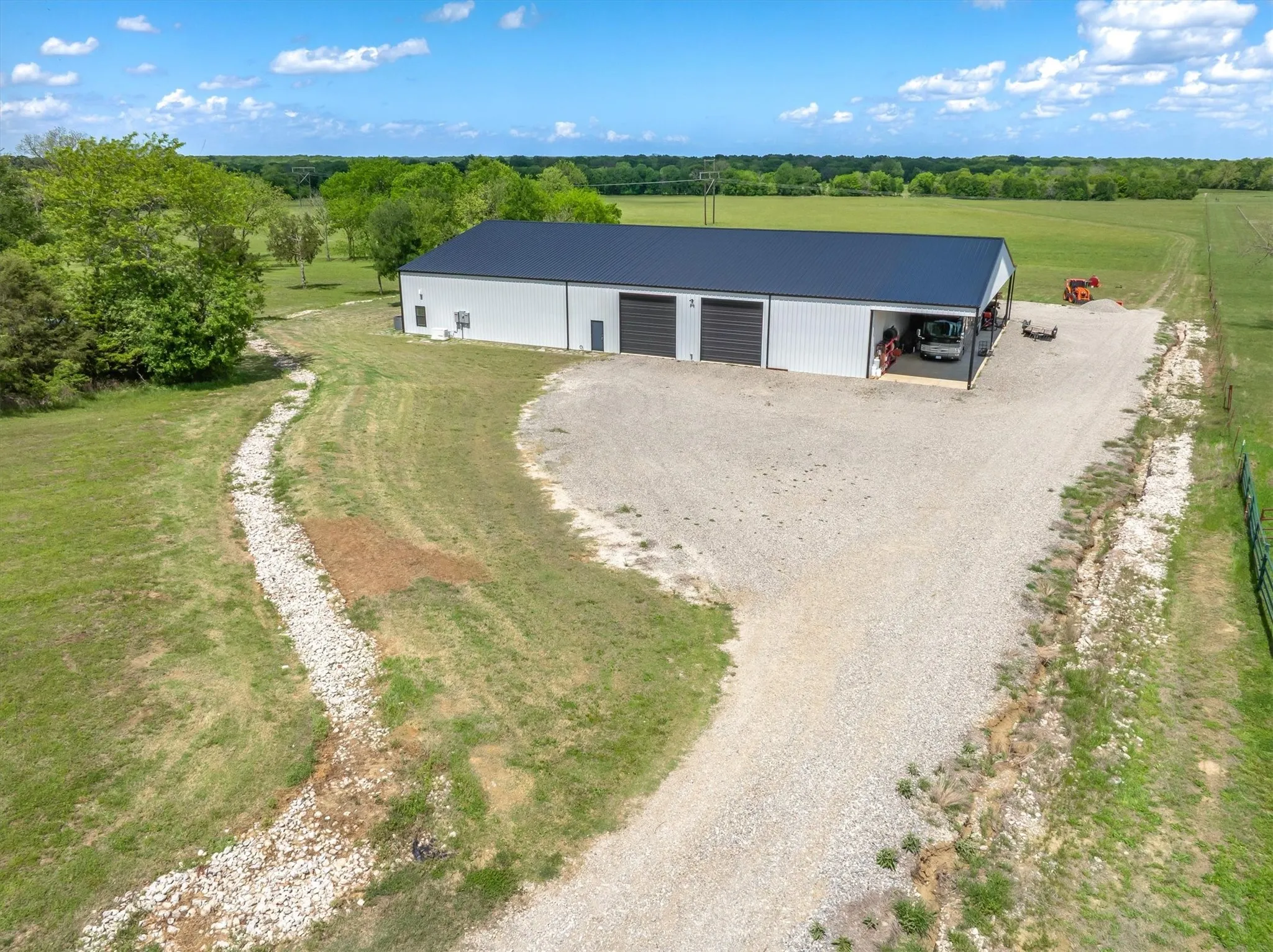 12,000 SF Barndominium