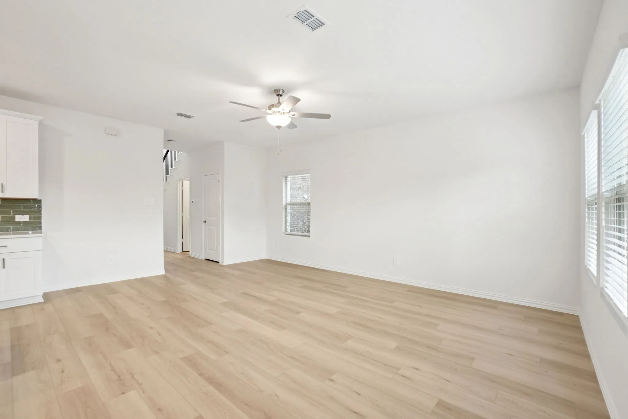 Photo is not of the actual home, but is an inspirational photo of builder’s model home and may depict options, furnishings, and/or decorator features that are not included.