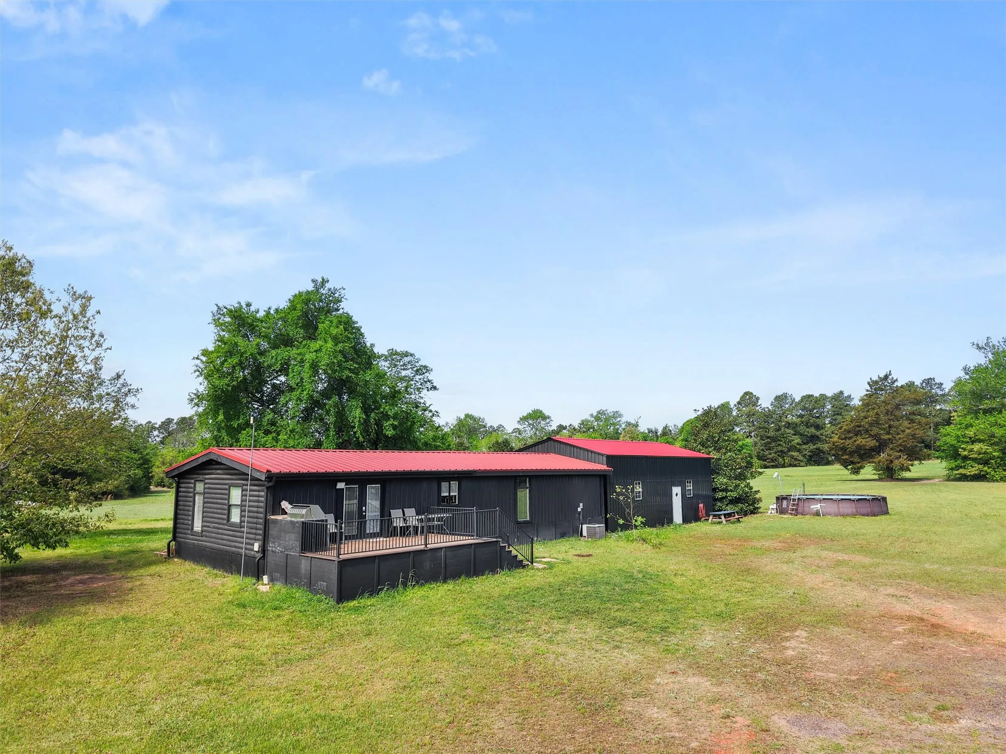 Single Family Residence For Sale in Upshur County , 1333 Lupine Road, Gilmer, Texas 75644, 3 Bedroom, 2 Bathroom, Garage spaces, 1,344 Sqft, built in 2016, Preowned, mls#21240658, Real Estate Agent in Gilmer, Homes For Sale in Upshur county, Homes For Sale in Gilmer, Realtor in Gilmer Texas, Real Estate Brokerage Independent Realty Texas, Luminita Cordes Realtor