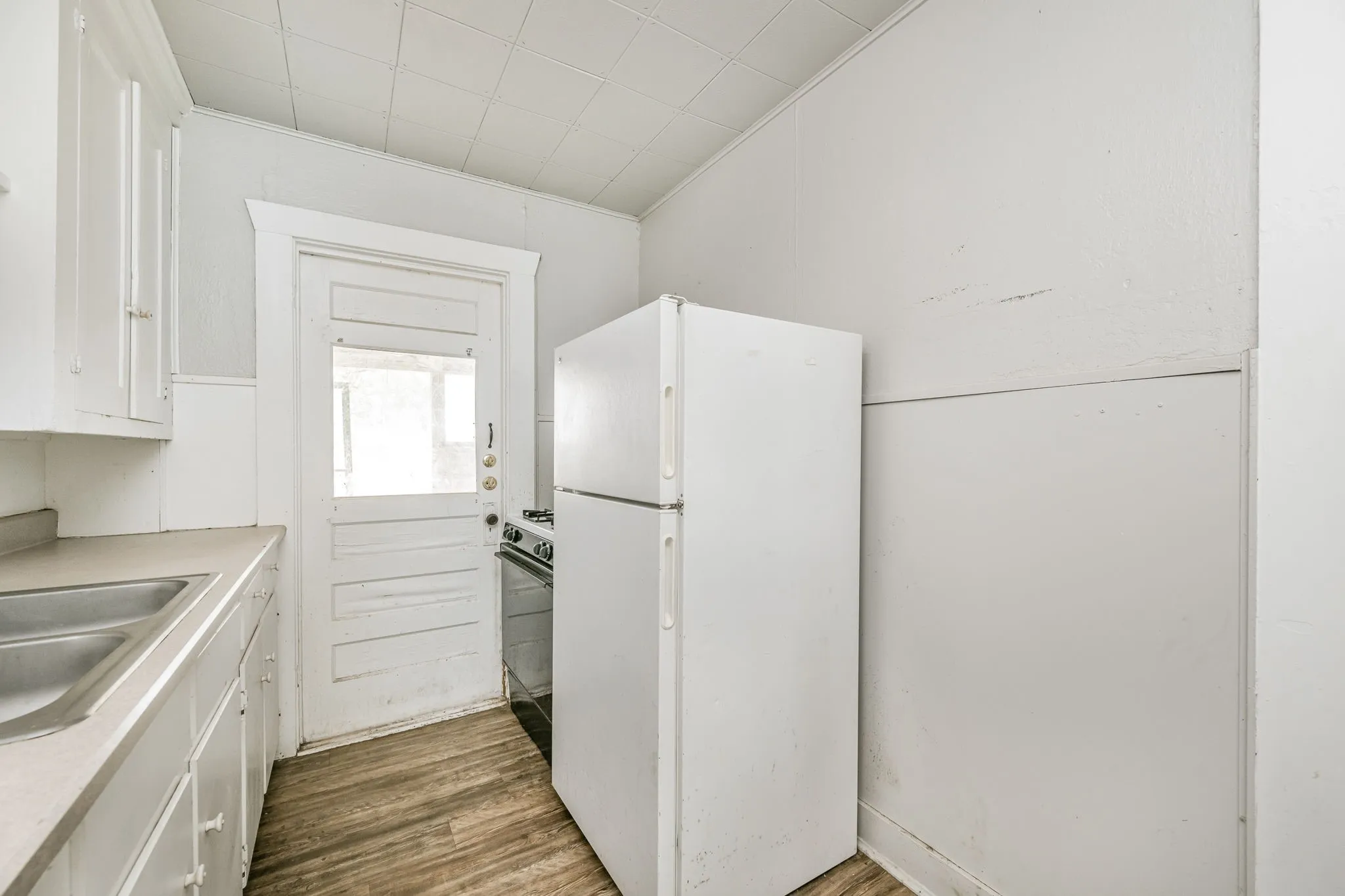 Single Family Residence For Sale in Potter County , 906 S Mississippi Street, Amarillo, Texas 79106, 2 Bedroom, 2 Bathroom, Garage spaces, 1,296 Sqft, built in 1925, mls#21240225, Real Estate Agent in Amarillo, Homes For Sale in Potter county, Homes For Sale in Amarillo, Realtor in Amarillo Texas, Real Estate Brokerage Independent Realty Texas, Luminita Cordes Realtor